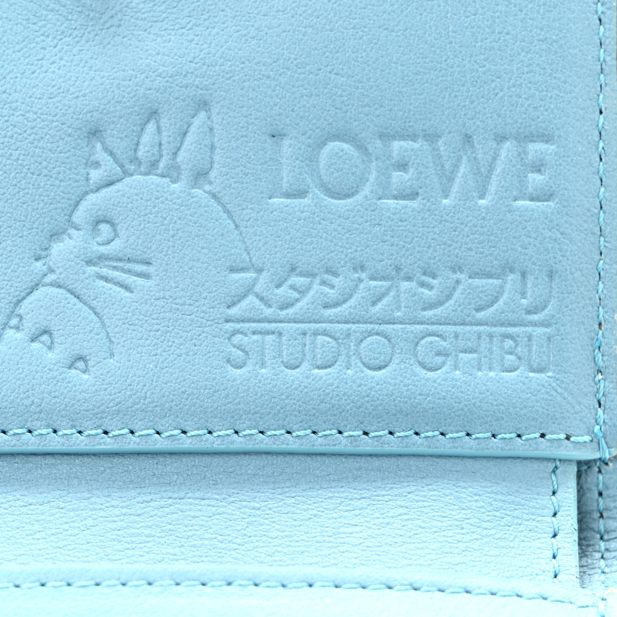 X HOWL'S MOVING CASTLE Calfskin Heen Trifold Wallet Rust