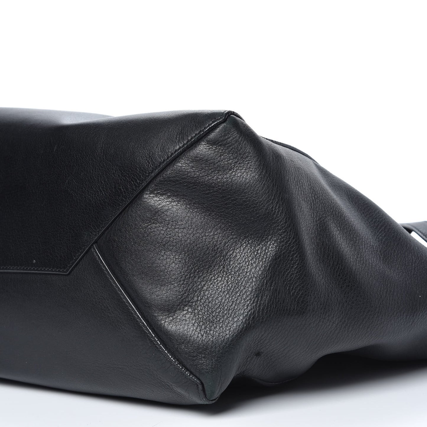 Soft Grained Calfskin Small Belt Cabas Phantom Black