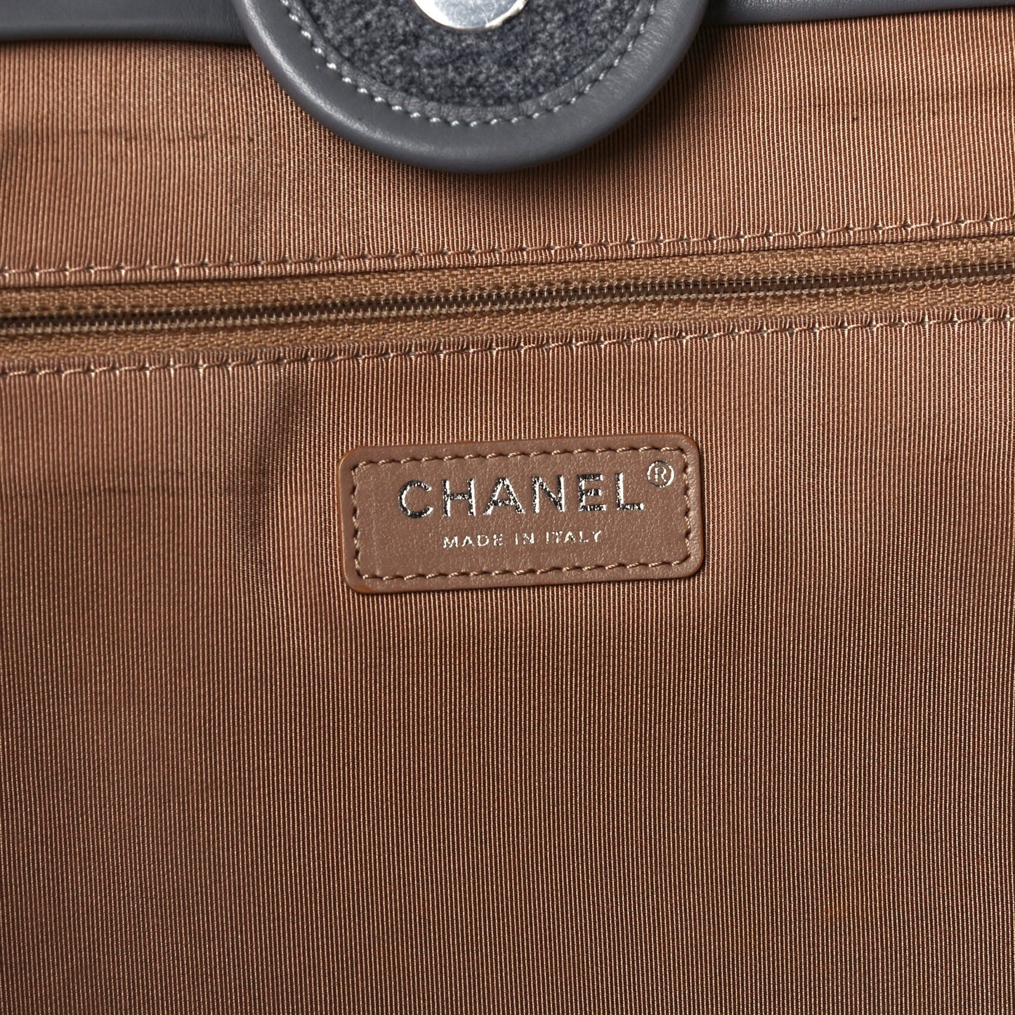 Wool Felt Calfskin Large Deauville Tote Grey Beige
