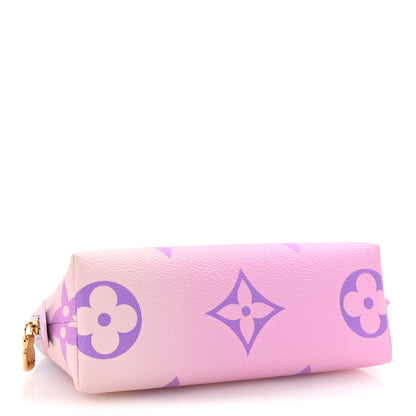 Louis Vuitton Monogram Giant Cosmetic Pouch Sunrise Pastel 4 of 6