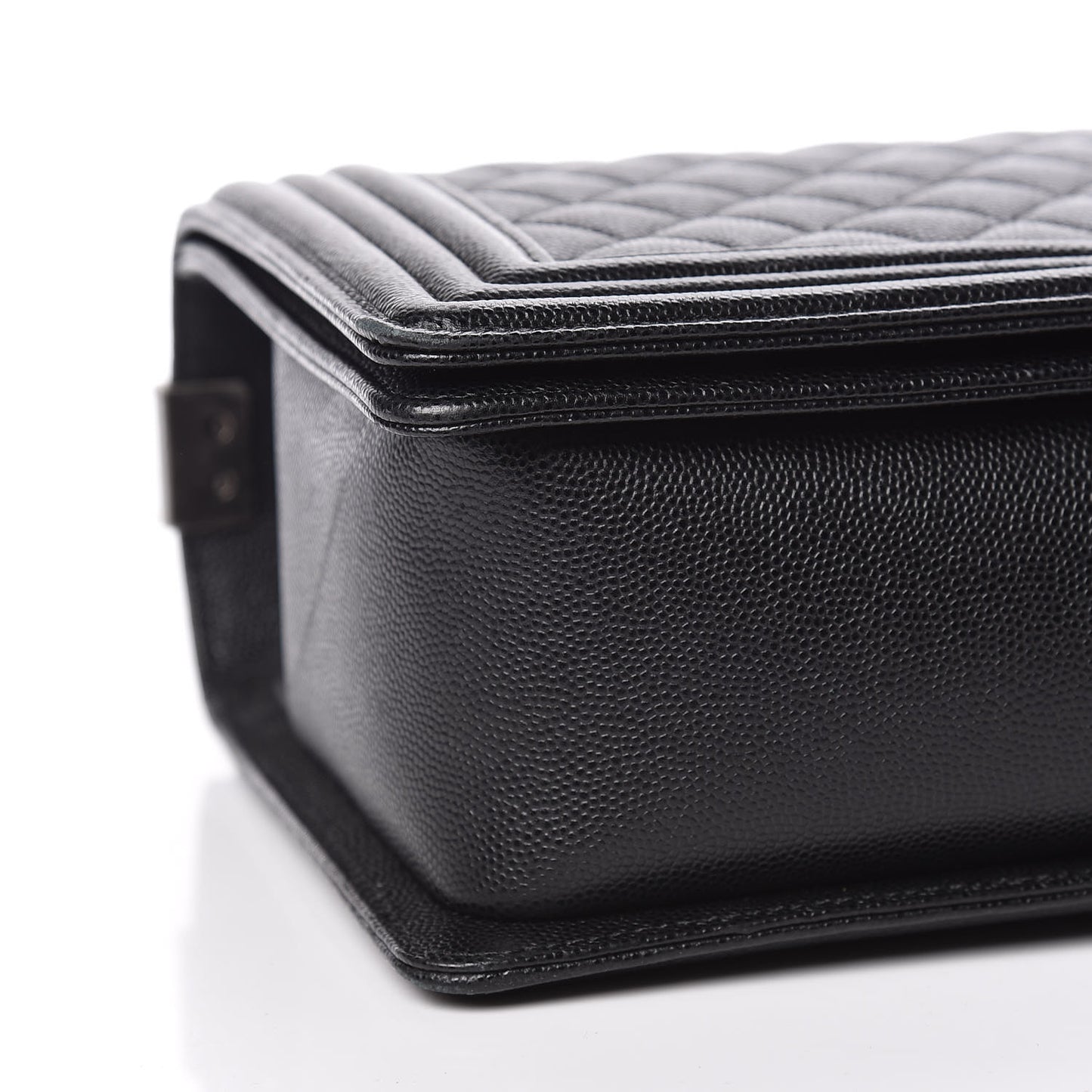 Caviar Quilted New Medium Boy Flap Black