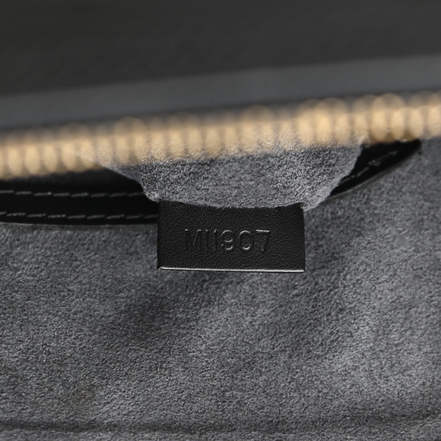 Louis Vuitton Epi Alma PM Black 7 of 10