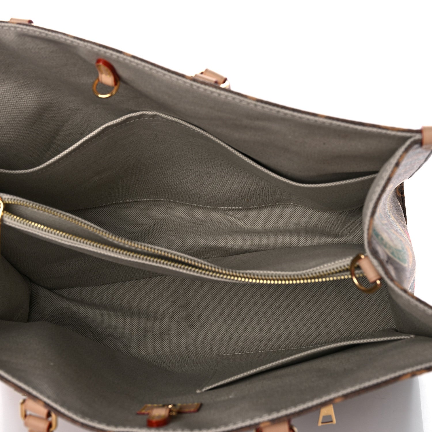 Louis Vuitton Monogram Flight Mode Onthego Voyage 6 of 10