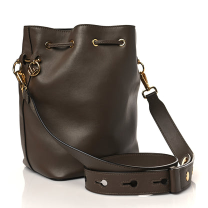 Fendi Vitello Grace Matte F is Fendi Grande Mon Tresor Bucket Bag Maya 3 of 11