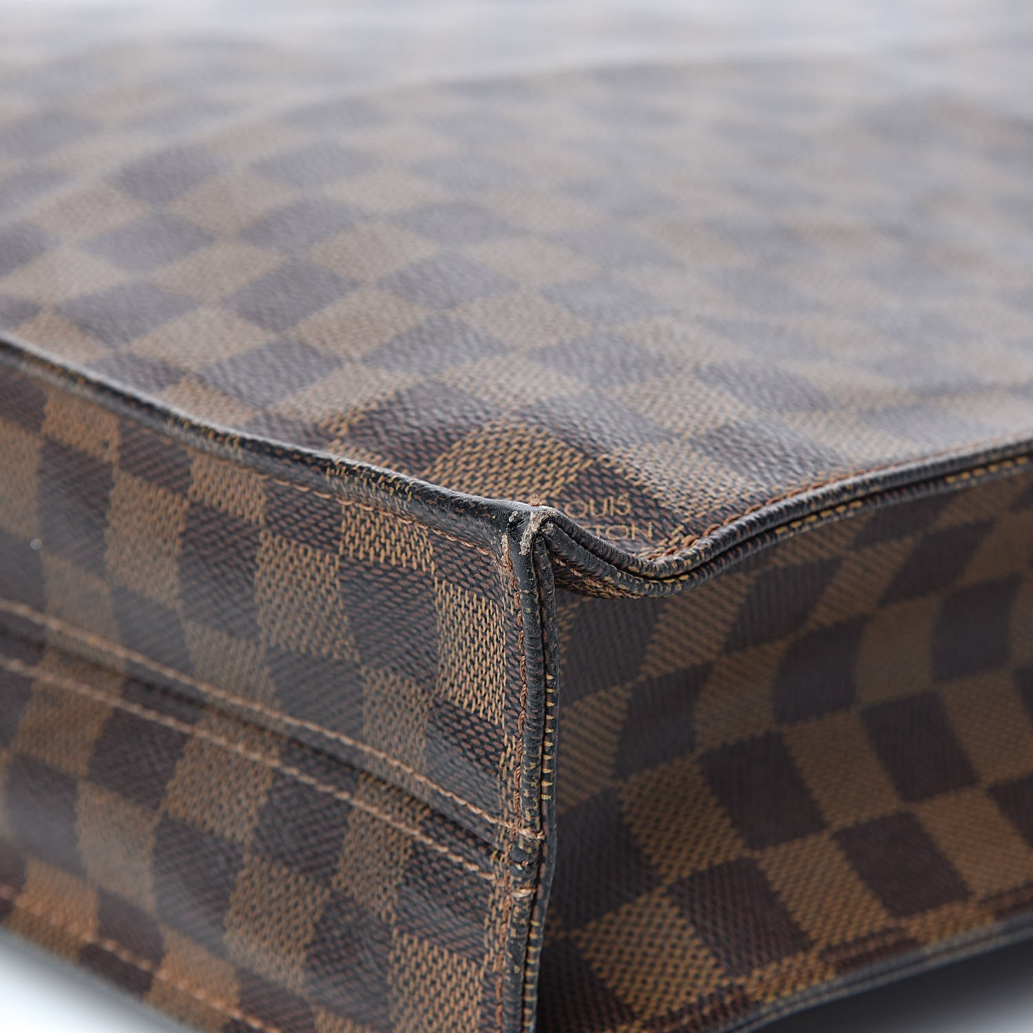 Louis Vuitton Damier Ebene Sac Plat 12 of 14