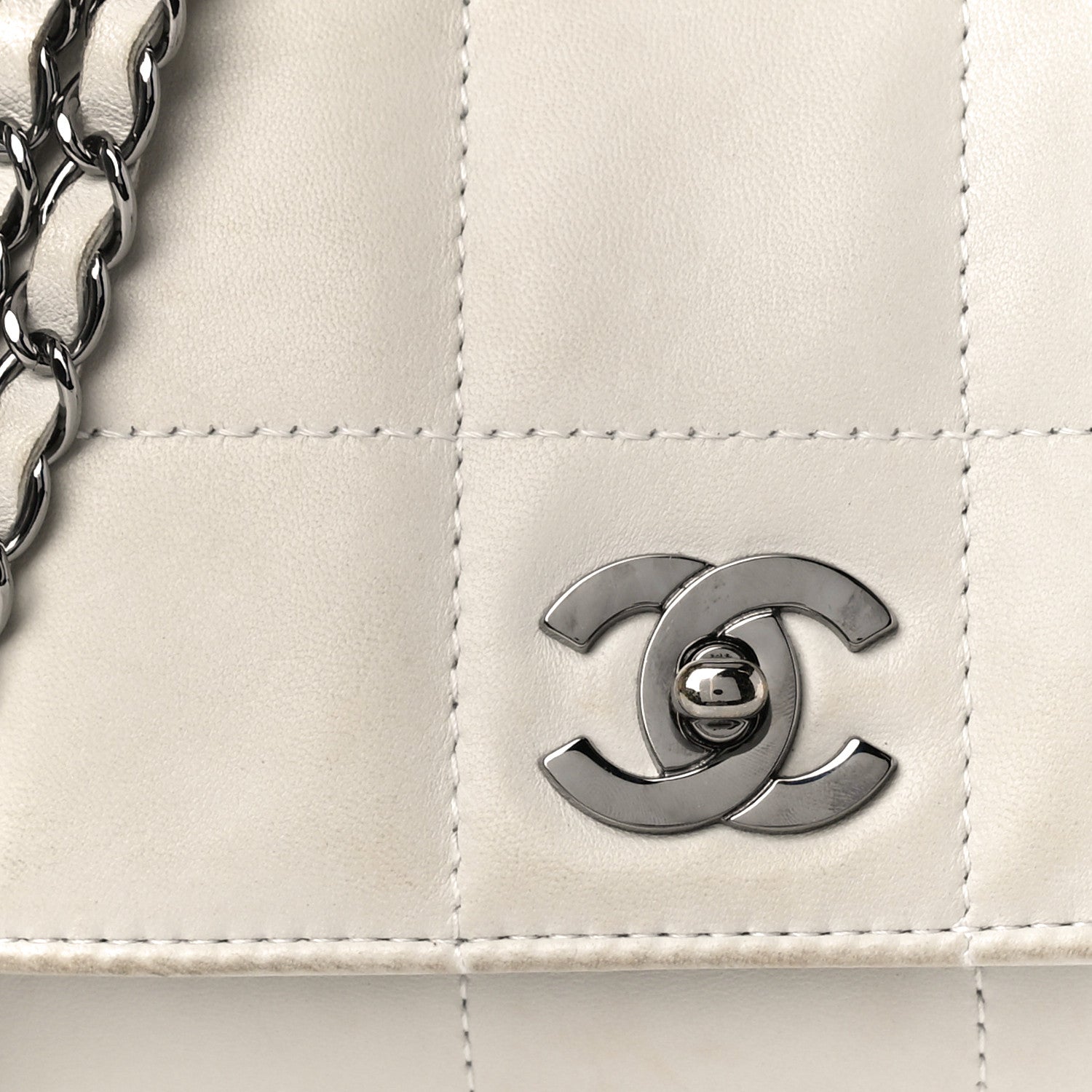 Chanel Lambskin Chocolate Bar 5 Chain Flap White 8 of 12