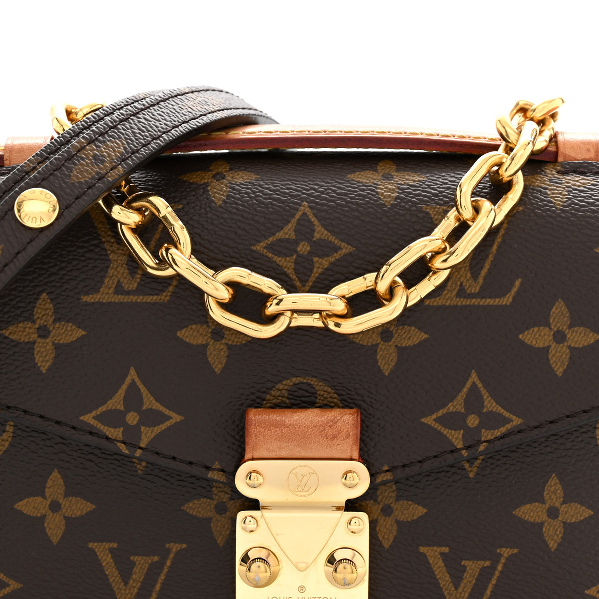 Monogram Pochette Metis East West