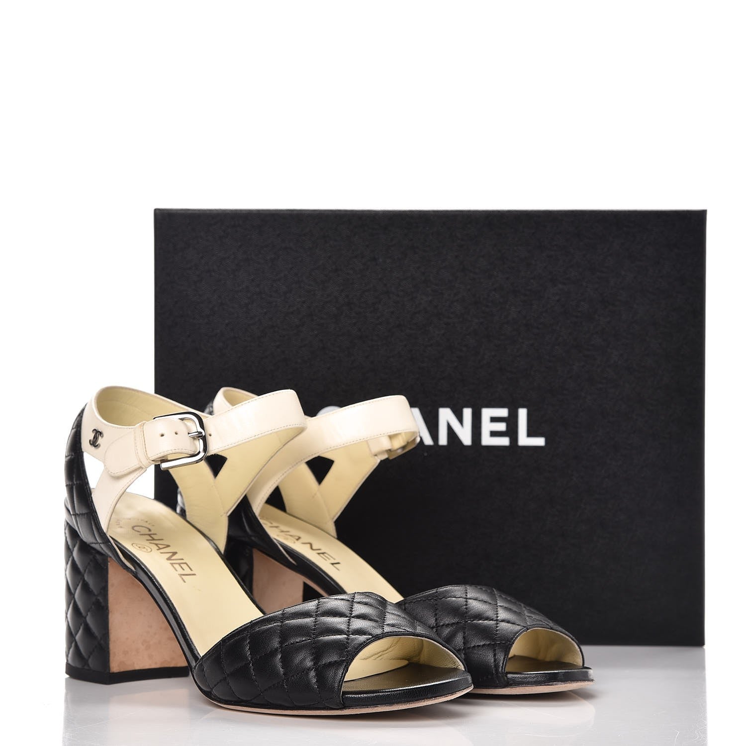 Chanel Lambskin Quilted CC Sandals 39 Black White 12 of 12