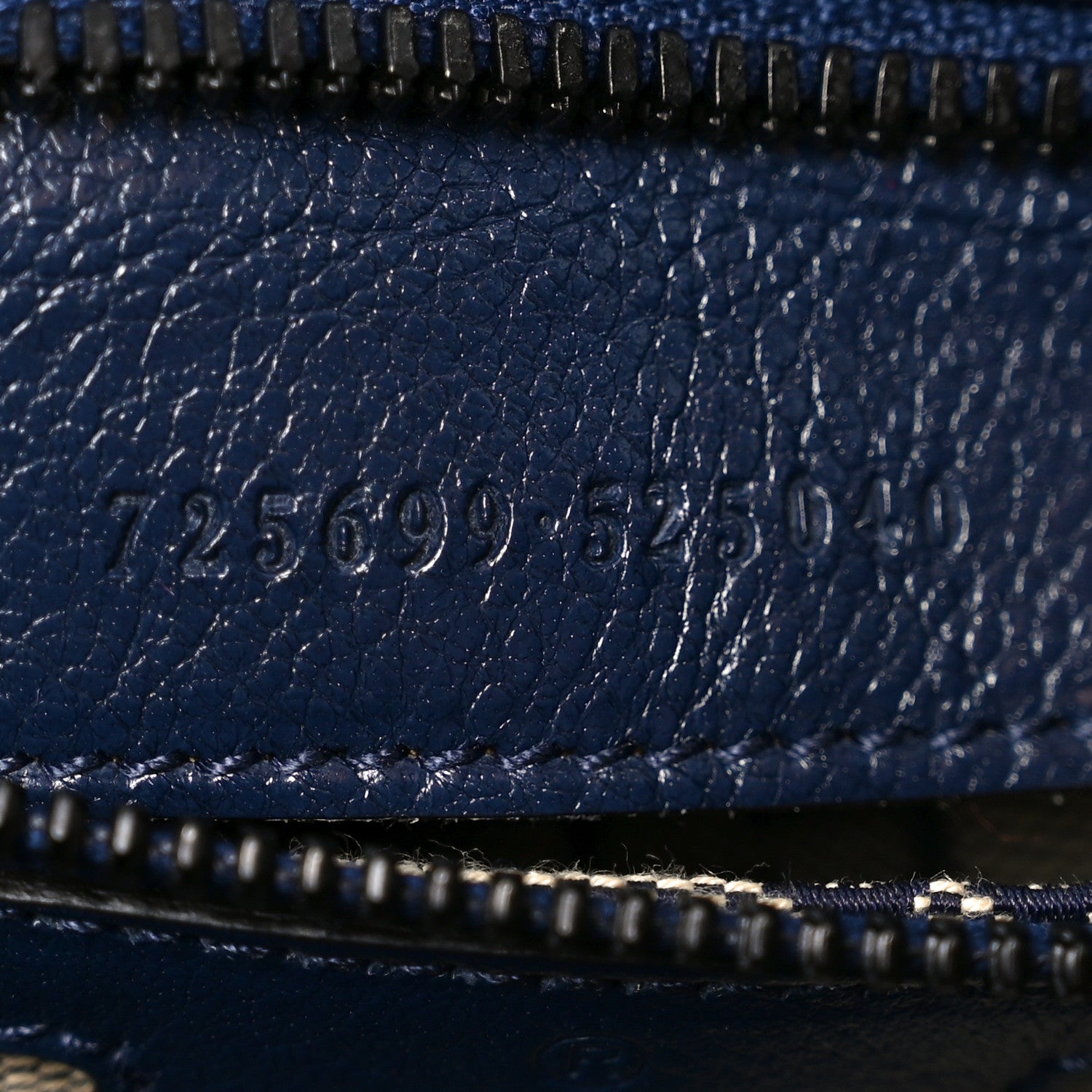 Gucci Piuma Lux Energy Monochrome Double G Duffle Bag Blue 7 of 10