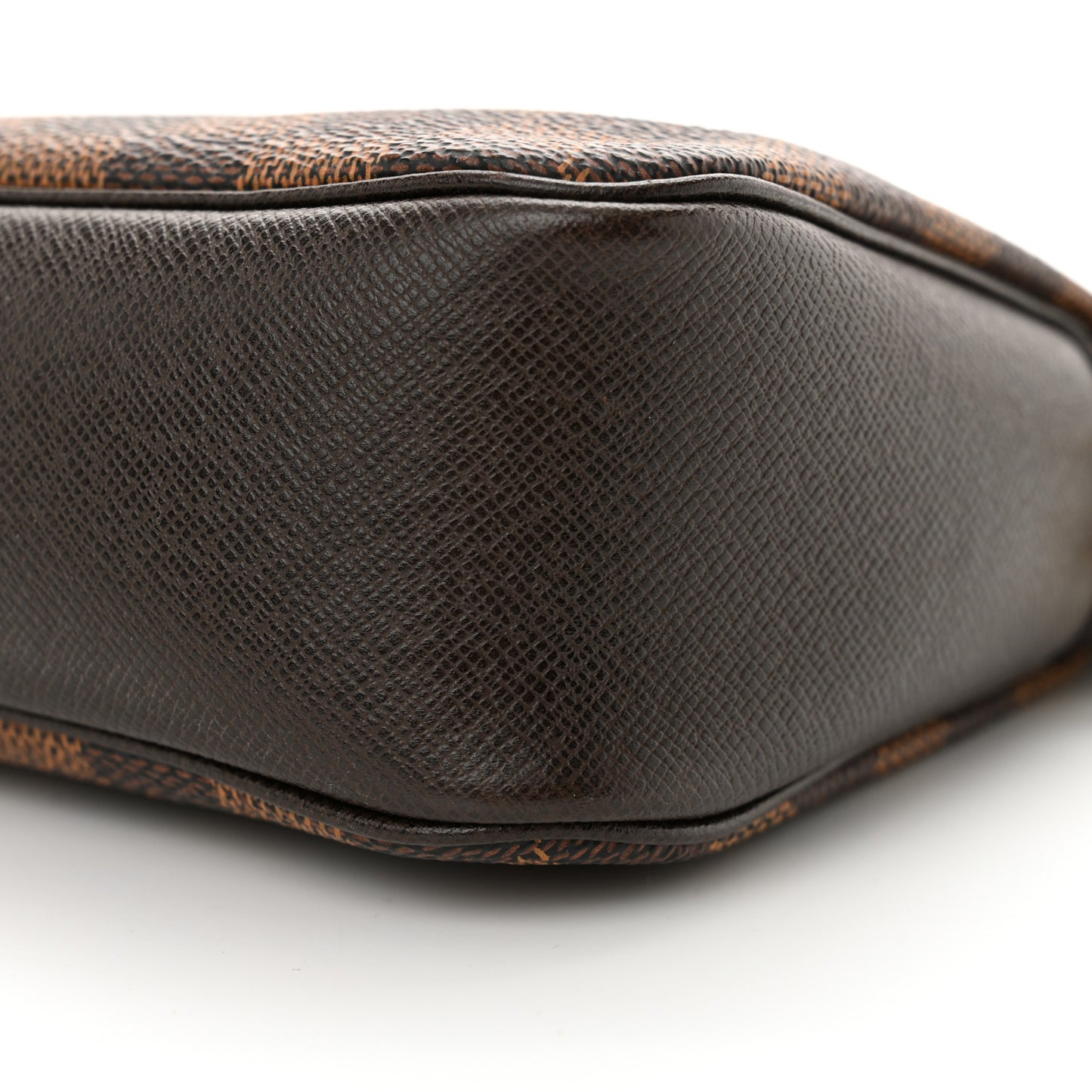 Damier Ebene Trousse Make Up Bag Pochette