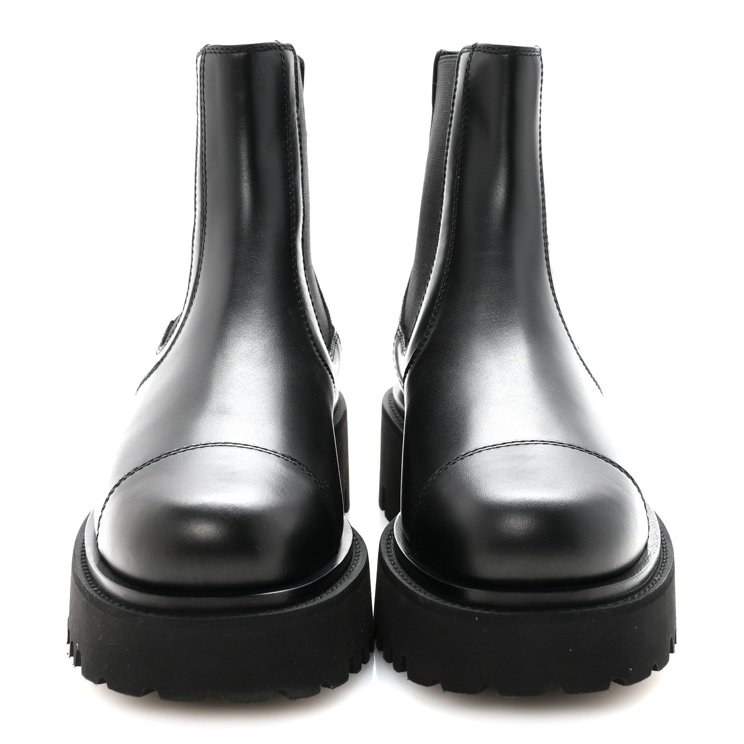 Chanel Calfskin Cap Toe CC Short Boots 36 Black 1835171 – FASHIONPHILE