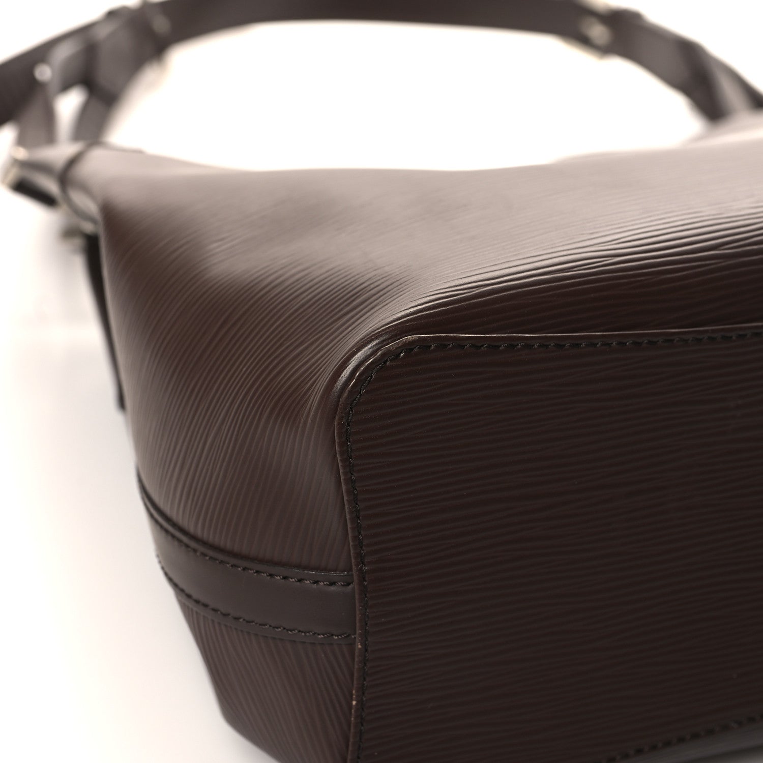 Louis Vuitton Epi Mandara PM Moka 11 of 13