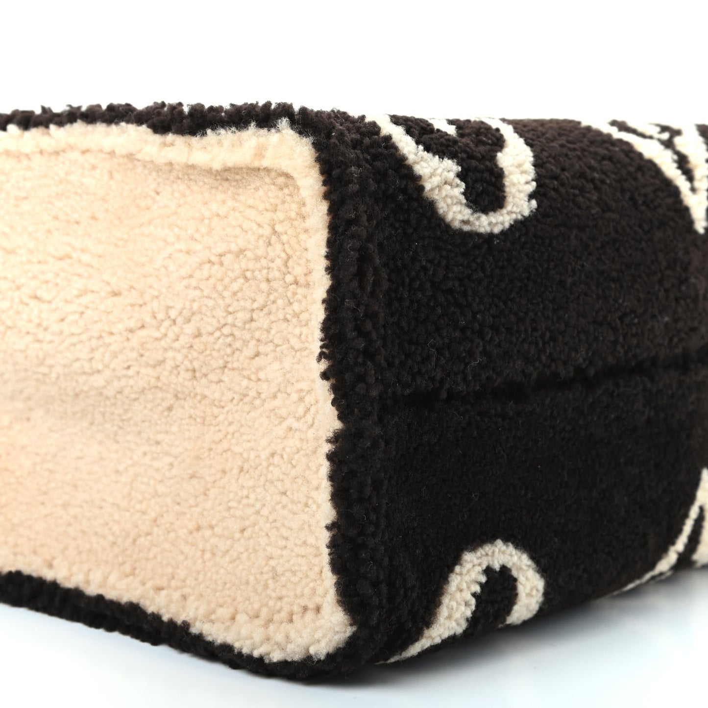 Shearling Monogram Giant Teddy Onthego GM Black White