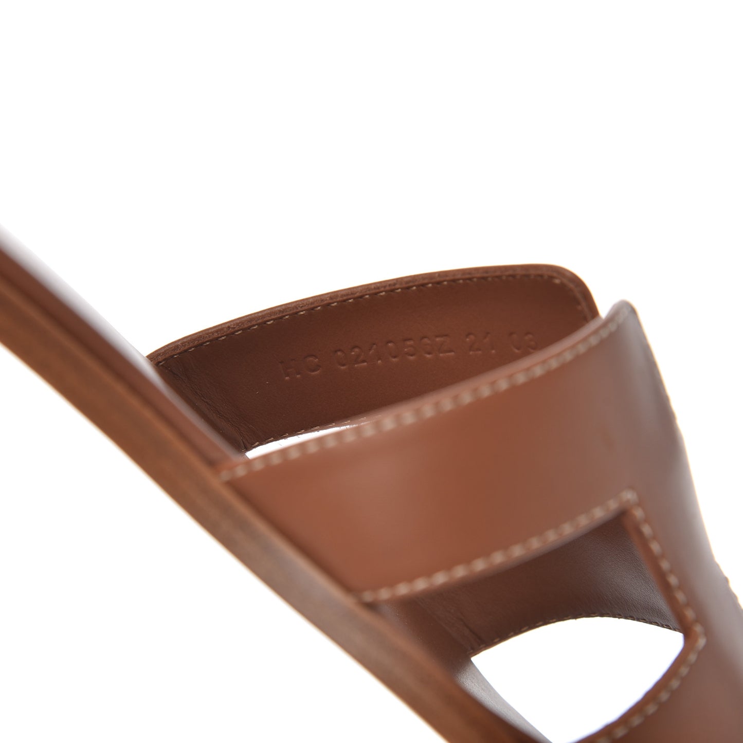Box Calfskin Oran Sandals 37.5 Gold