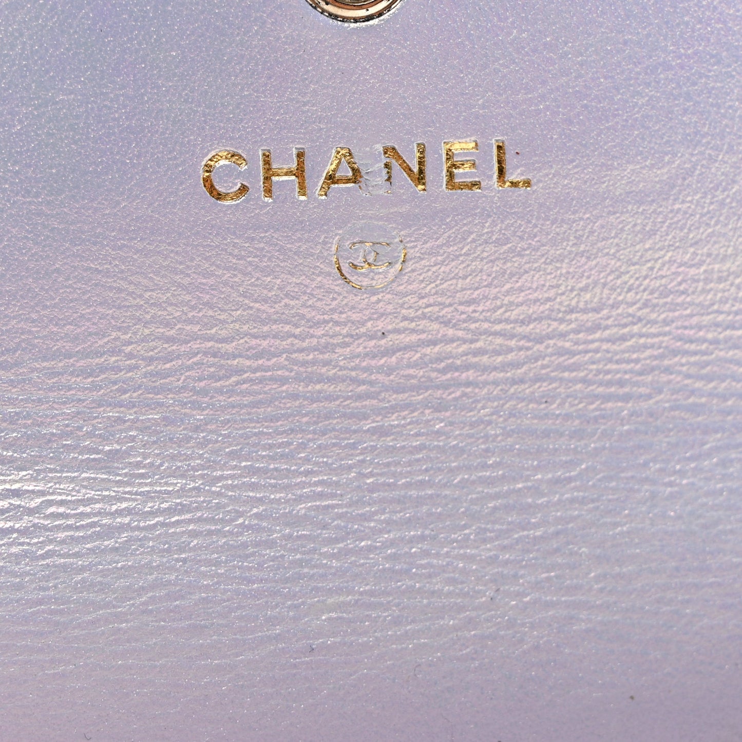 Iridescent Calfskin Quilted Chanel 19 Flap Card Holder Light Purple