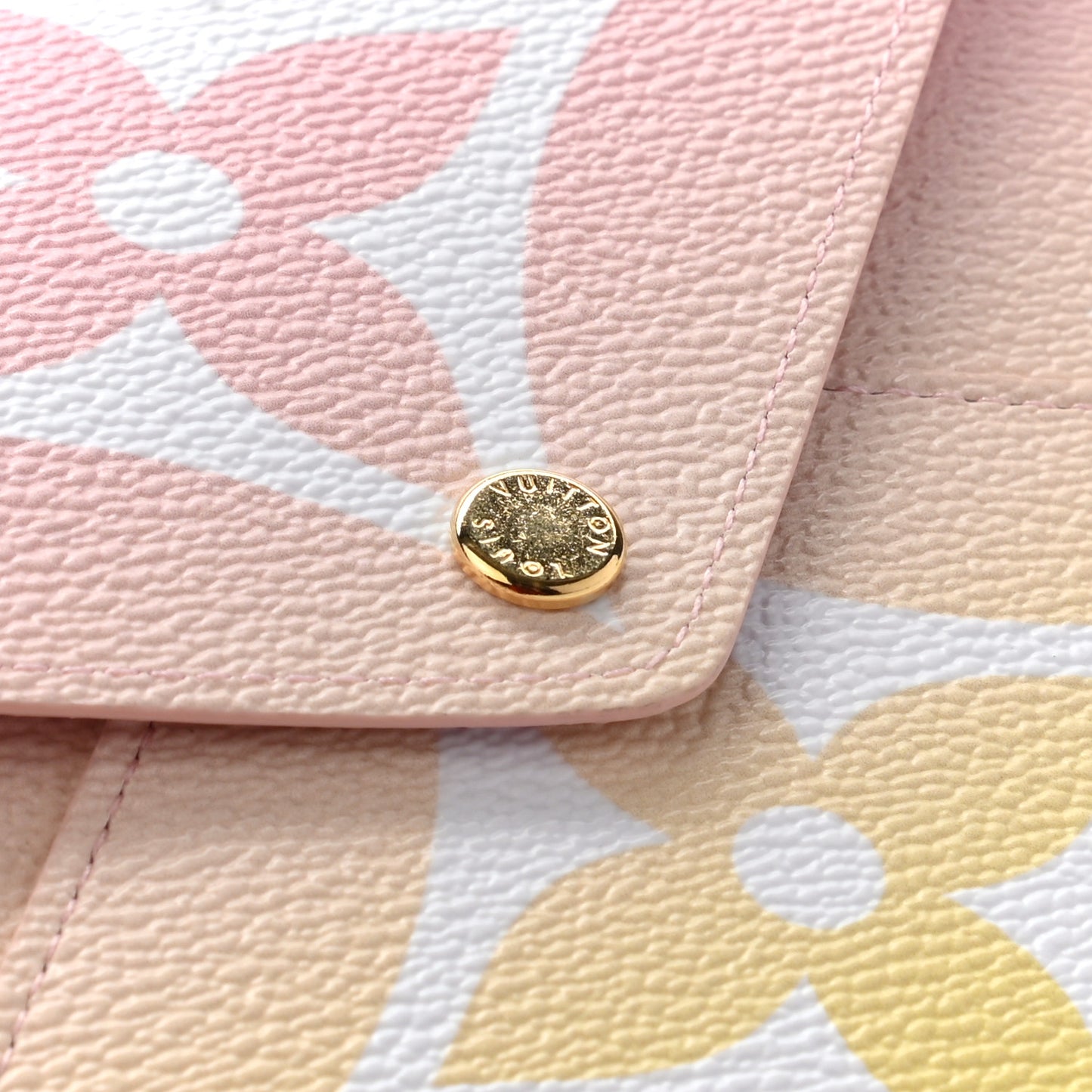 Monogram Giant By The Pool Large Kirigami Pochette Pink