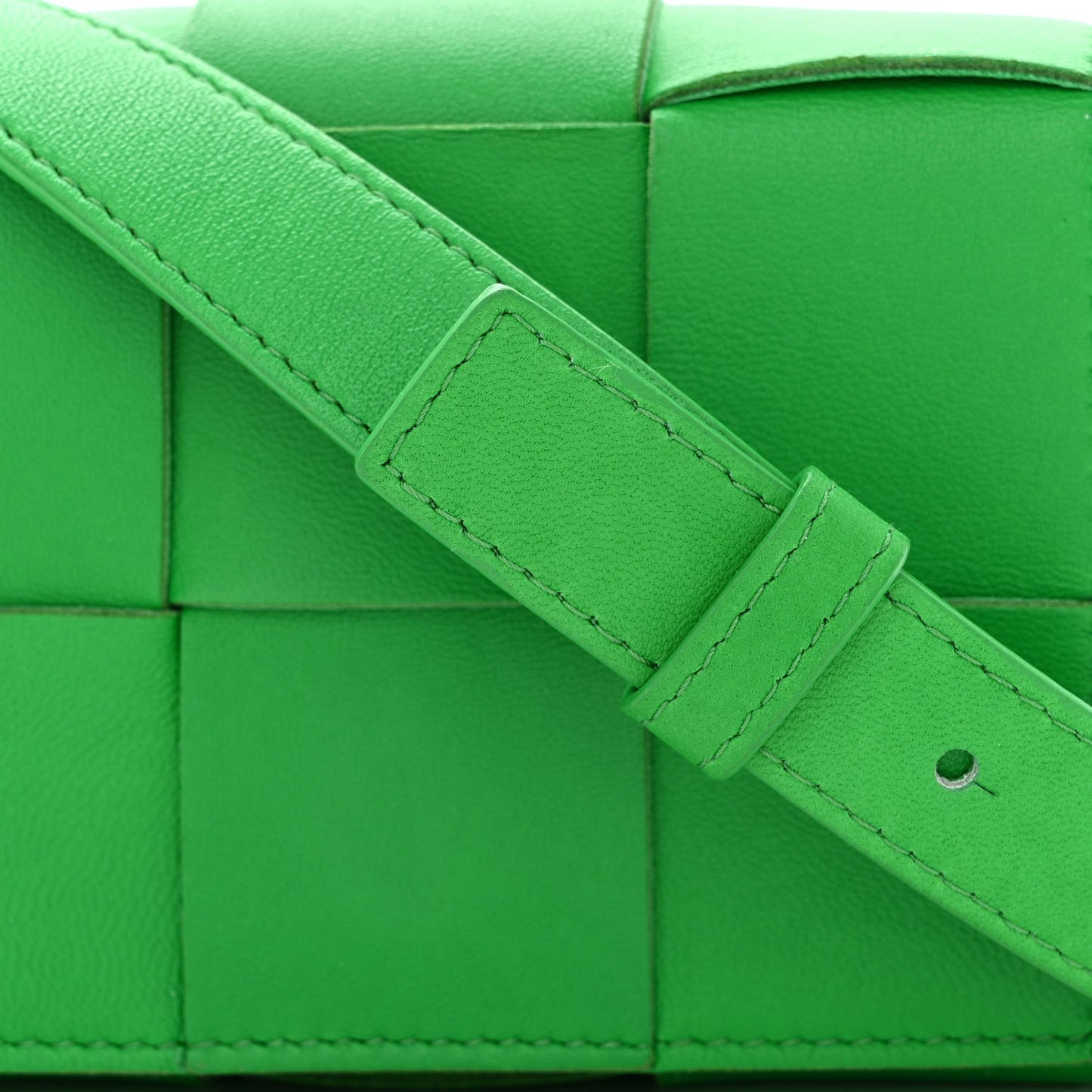 Lambskin Maxi Intrecciato Extra Mini Cassette Crossbody Bag Parakeet
