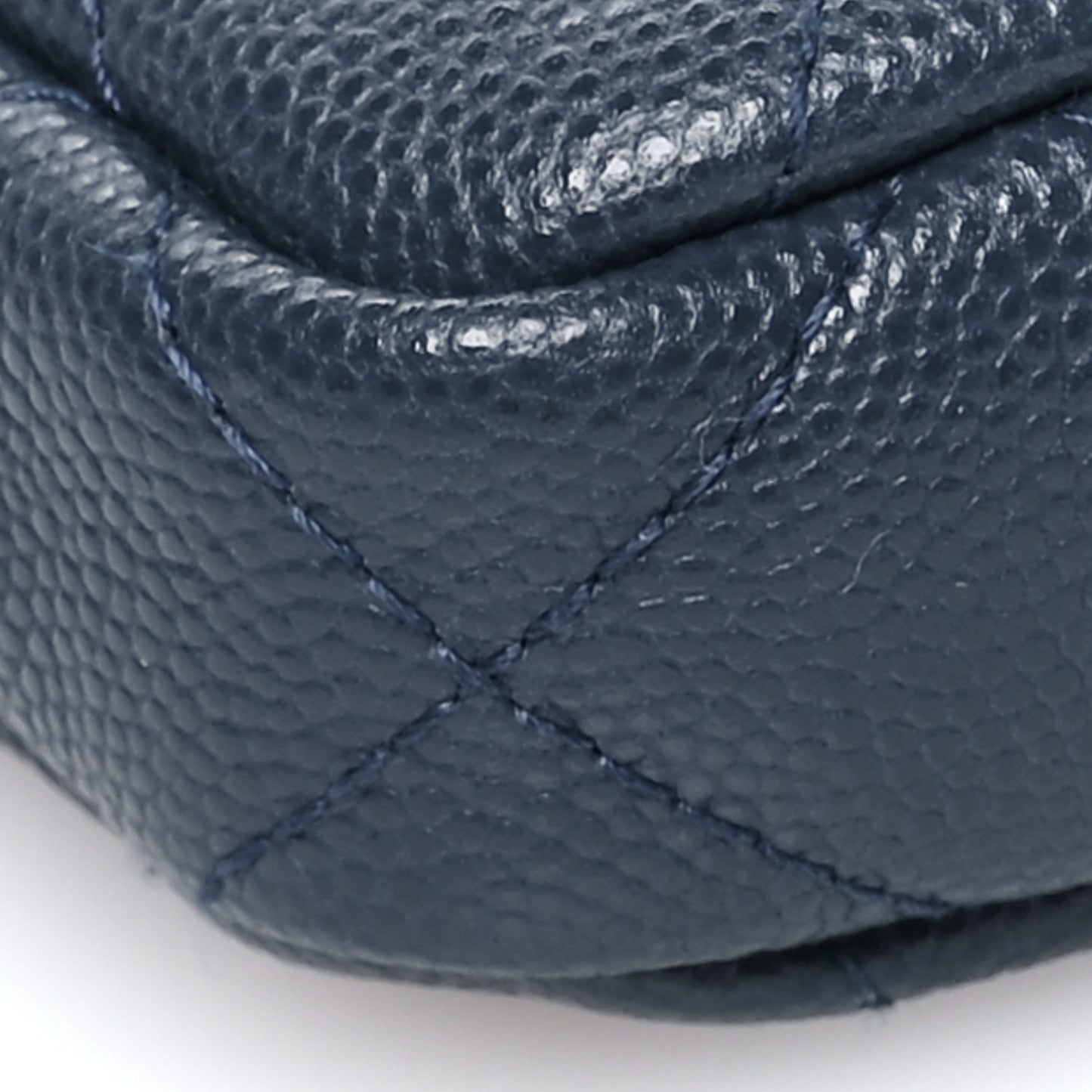Caviar Quilted Small Clutch With Chain Blue