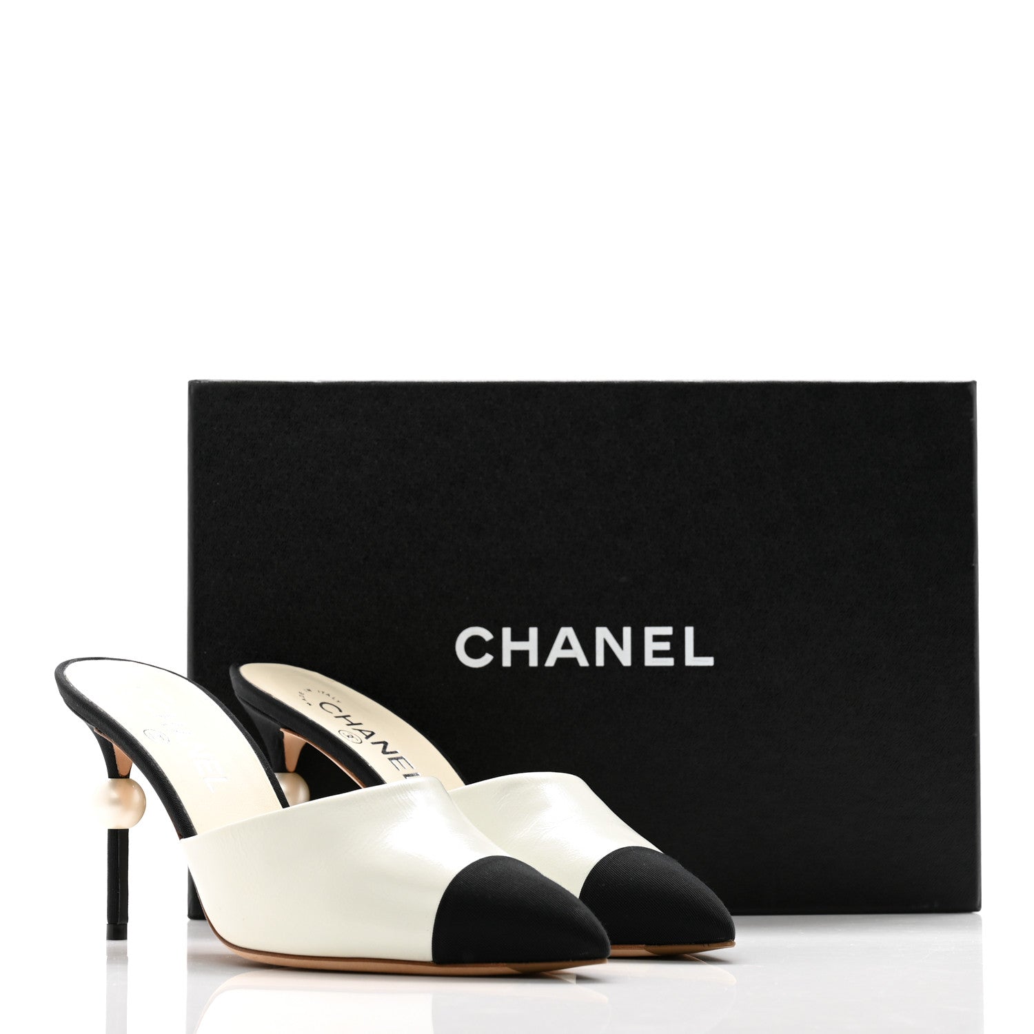 Chanel Patent Lambskin Grosgrain Cap Toe Pearl Mule 39 Ecru Black 11 of 11