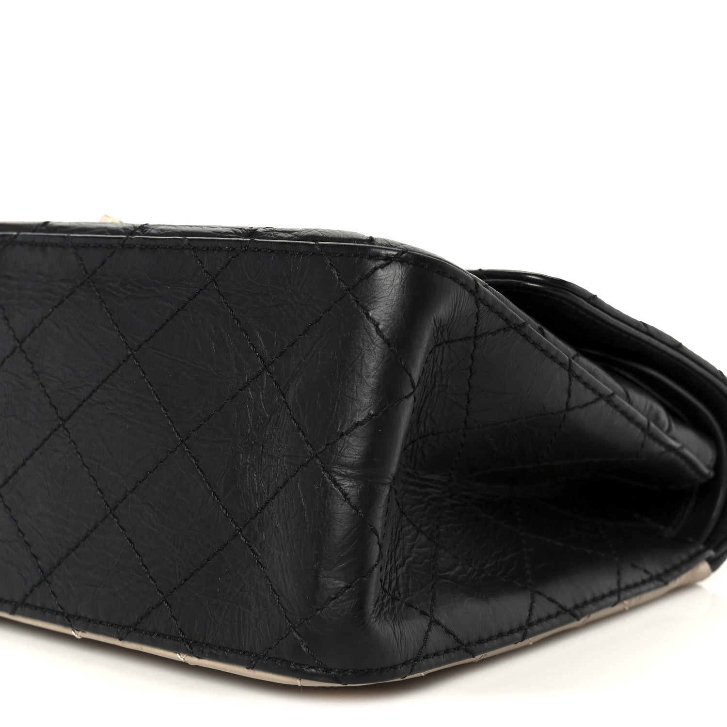 Chanel Aged Calfskin Quilted 2.55 Reissue 226 Flap Beige Black 10 of 10