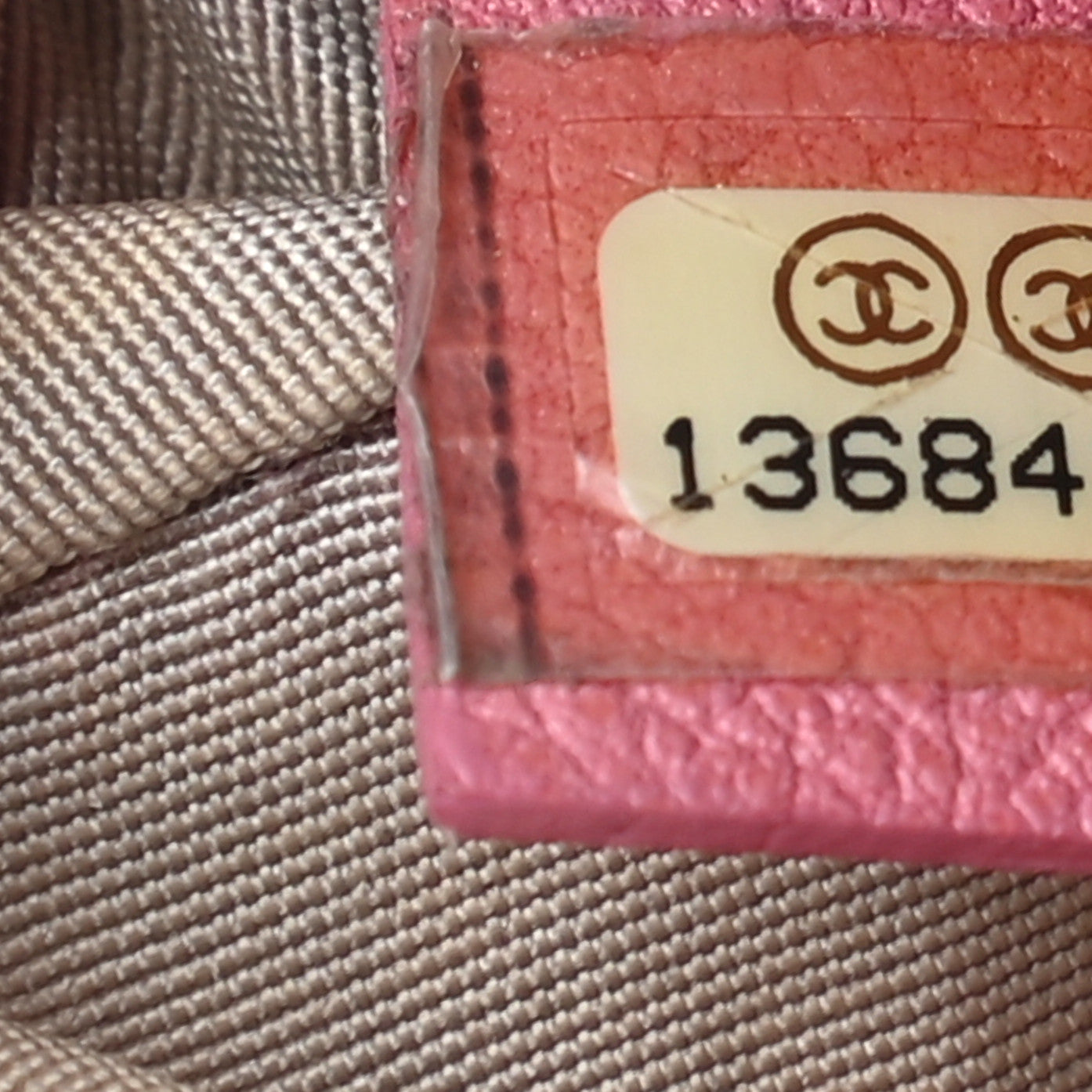 Goatskin Embossed Camellia Pochette Light Pink