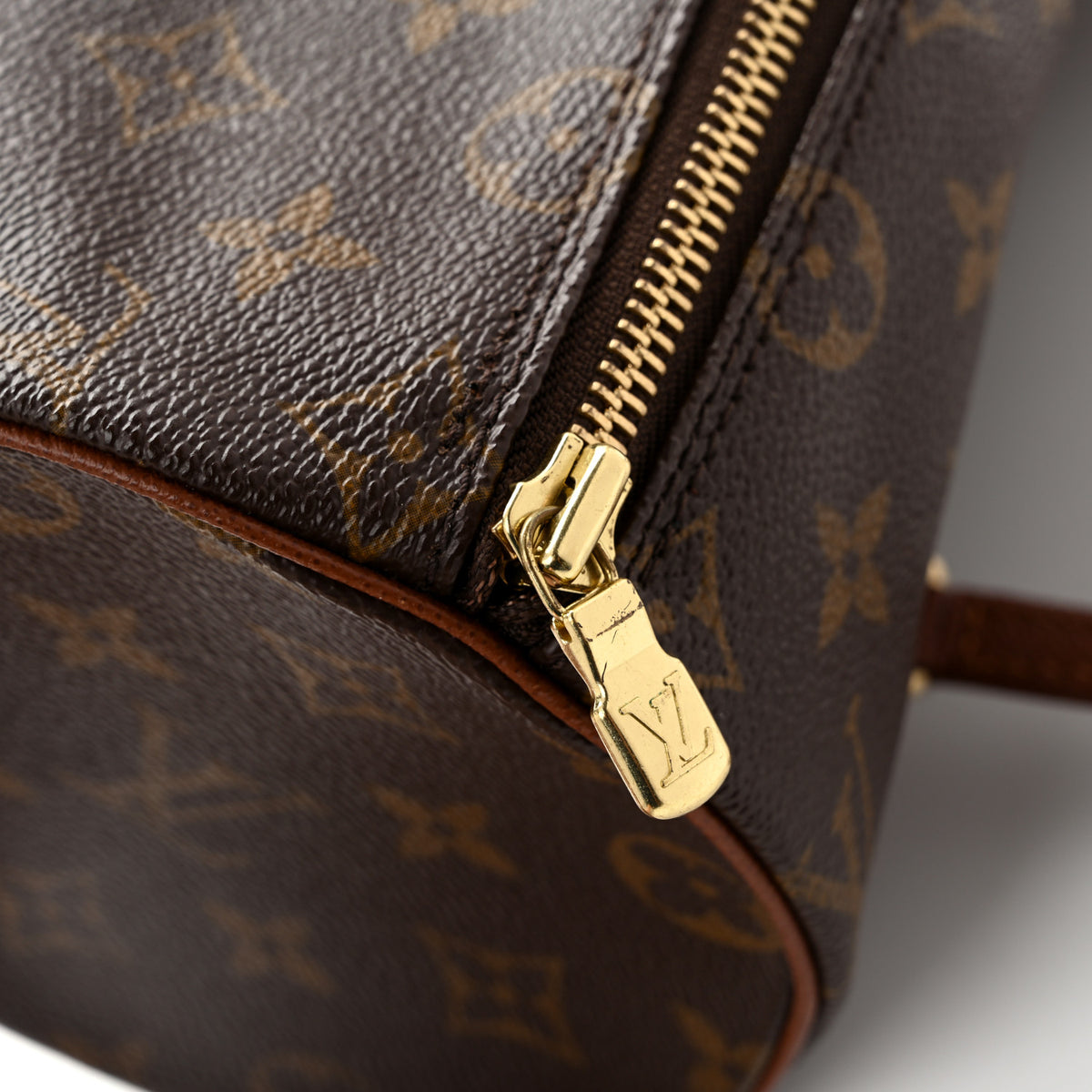 Louis Vuitton Monogram Papillon 26 10 of 12