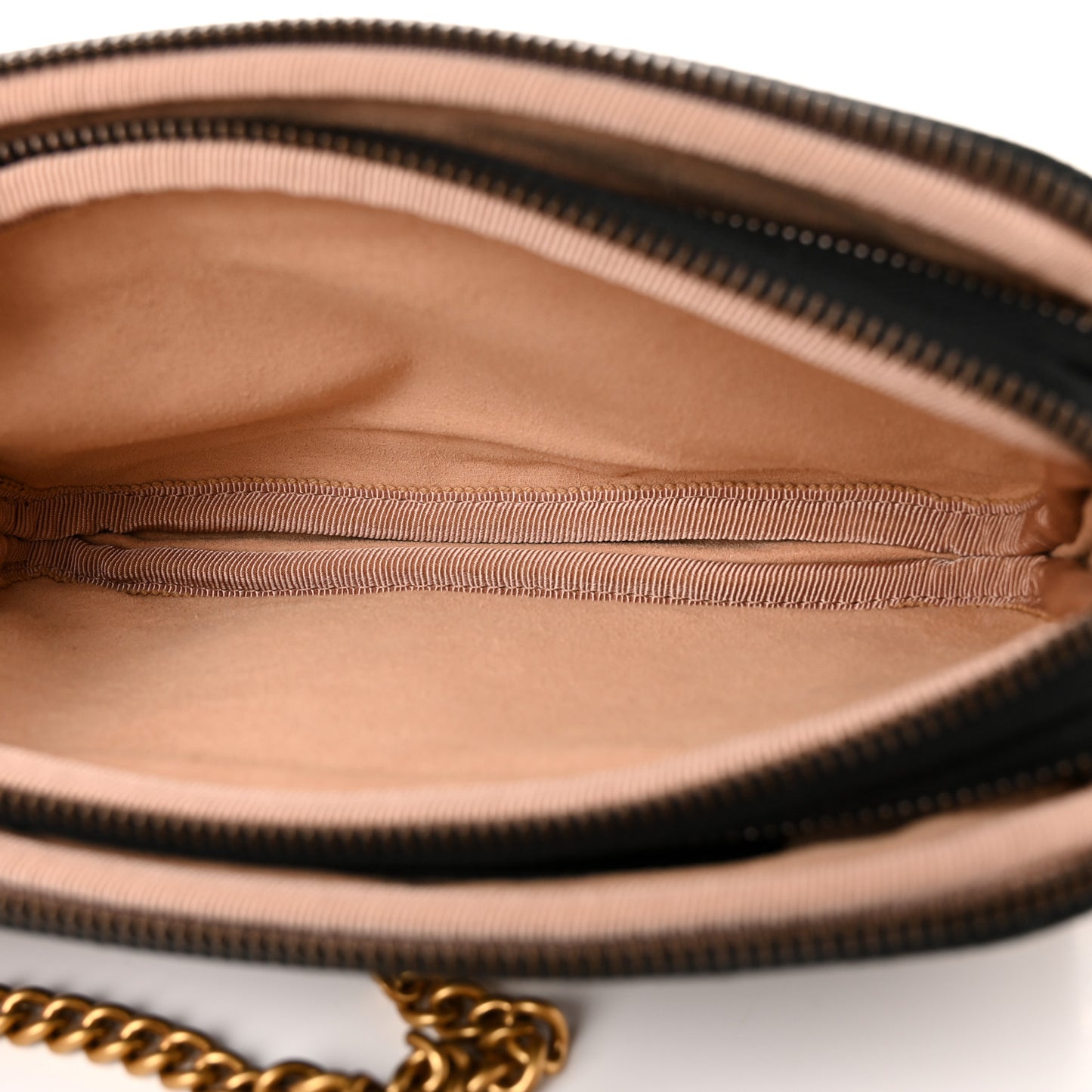 Calfskin Matelasse Mini GG Marmont Chain Crossbody Bag Black