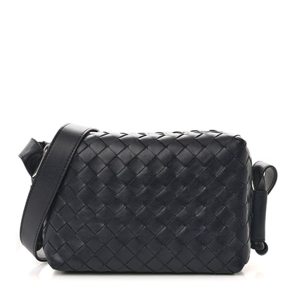Bottega Veneta Borsa Intrecciato Shoulder Bag Space 1 of 10