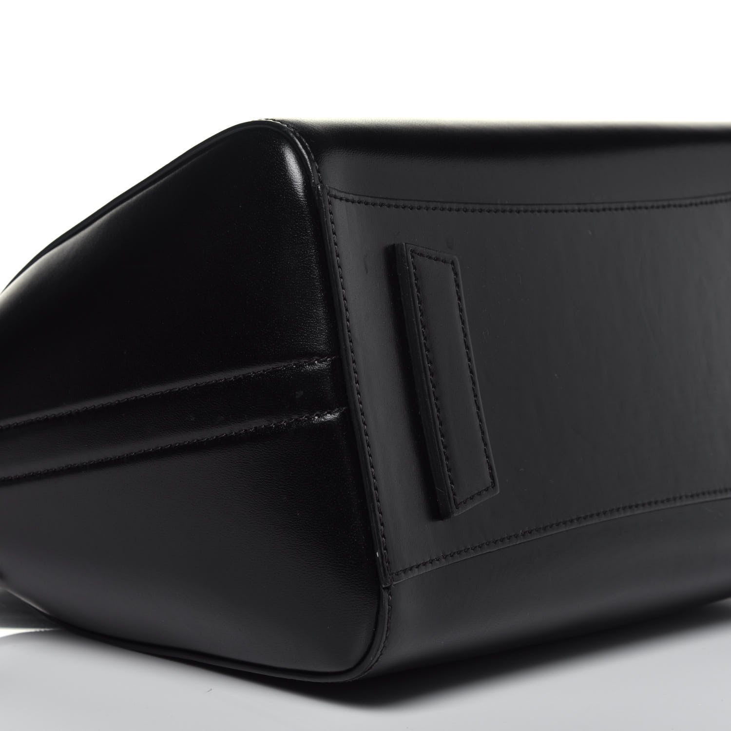 Givenchy Shiny Lord Calfskin Medium Antigona Black 10 of 10