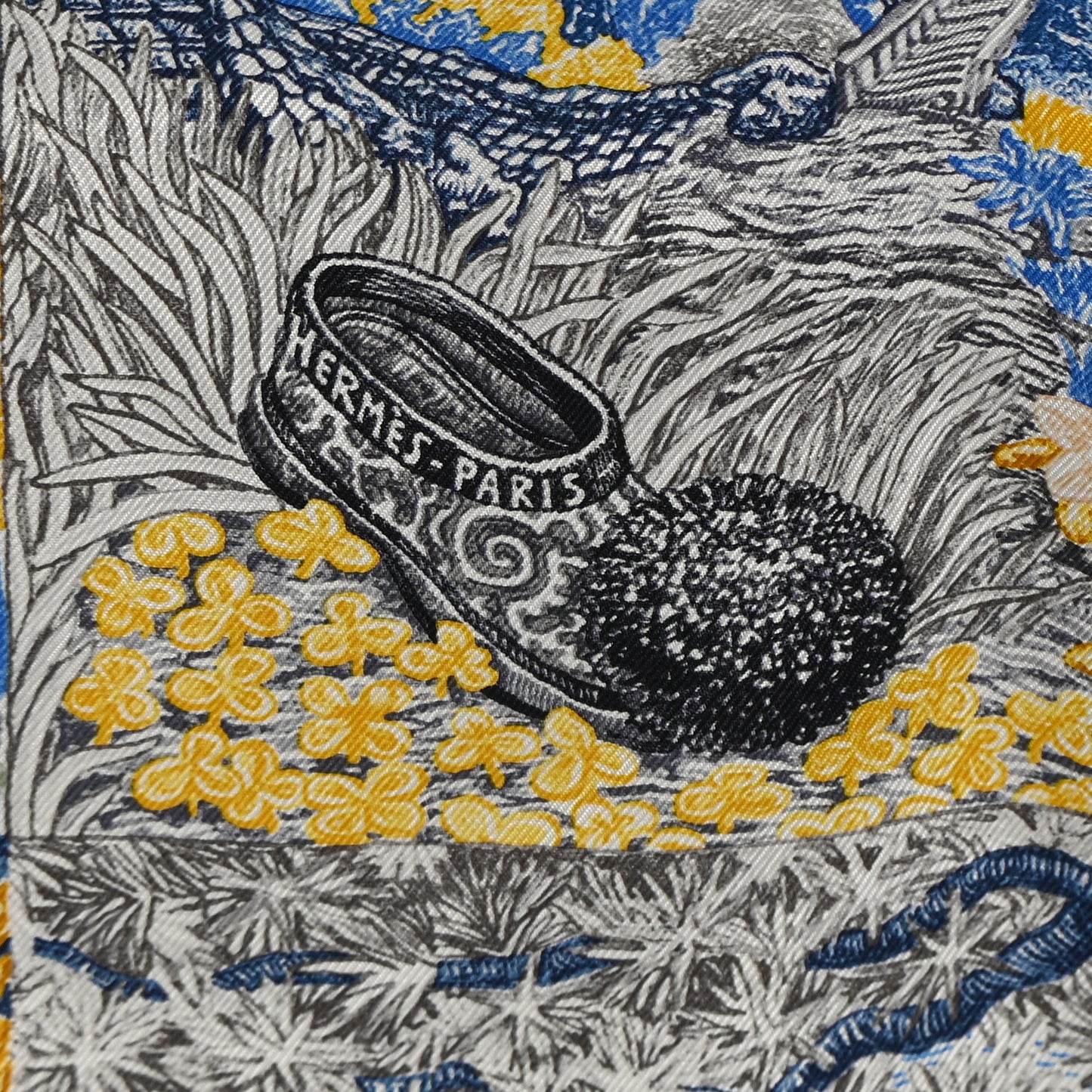 Silk Eleftheria Scarf 90 Gris Argent Bleu Vif Jaune
