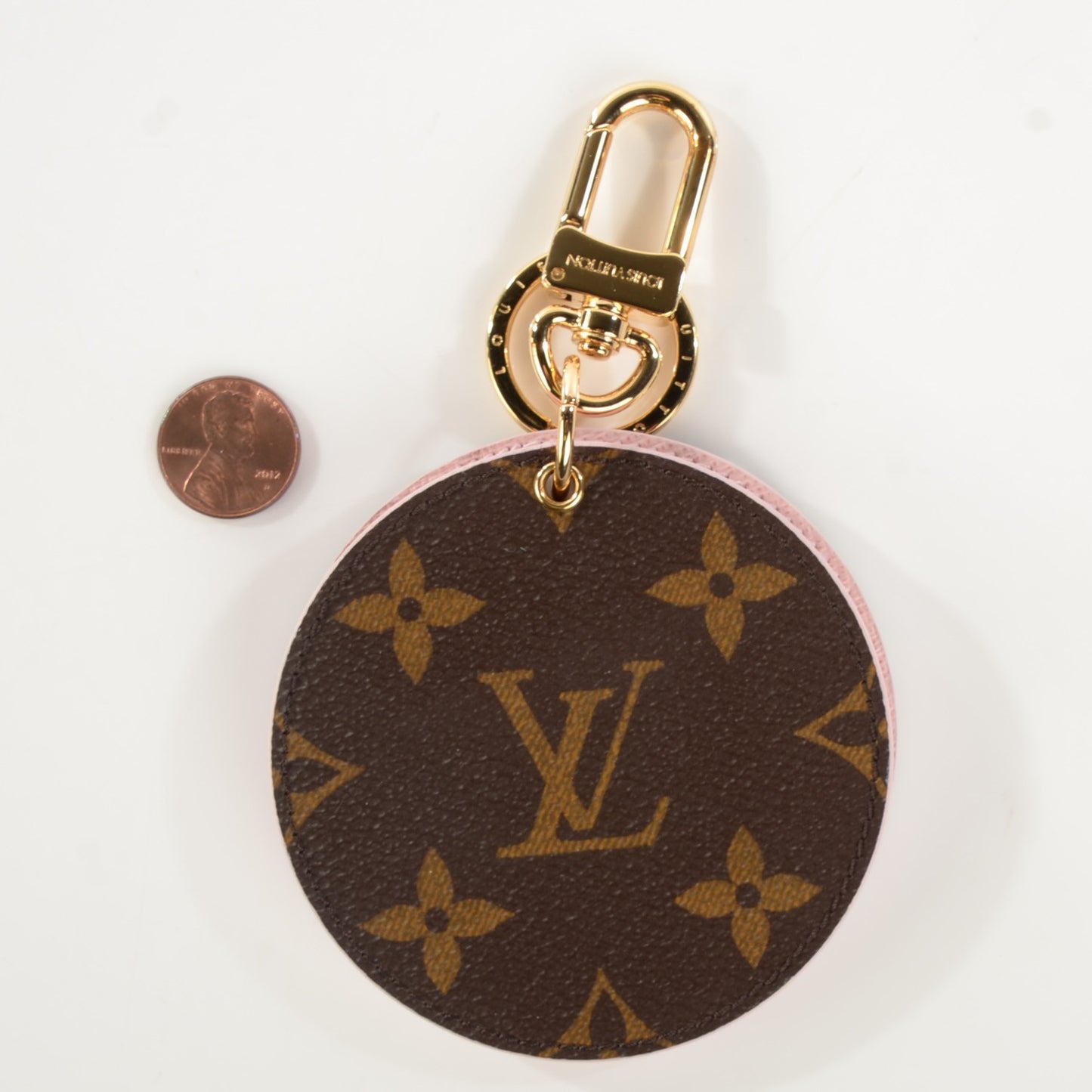 Monogram LV Mirror Key Holder Rose Ballerine