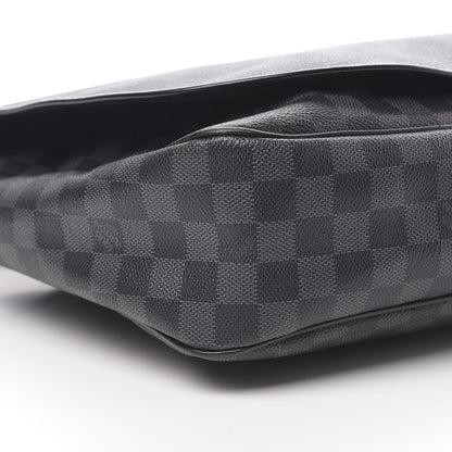 Louis Vuitton Damier Graphite Daniel GM 8 of 11