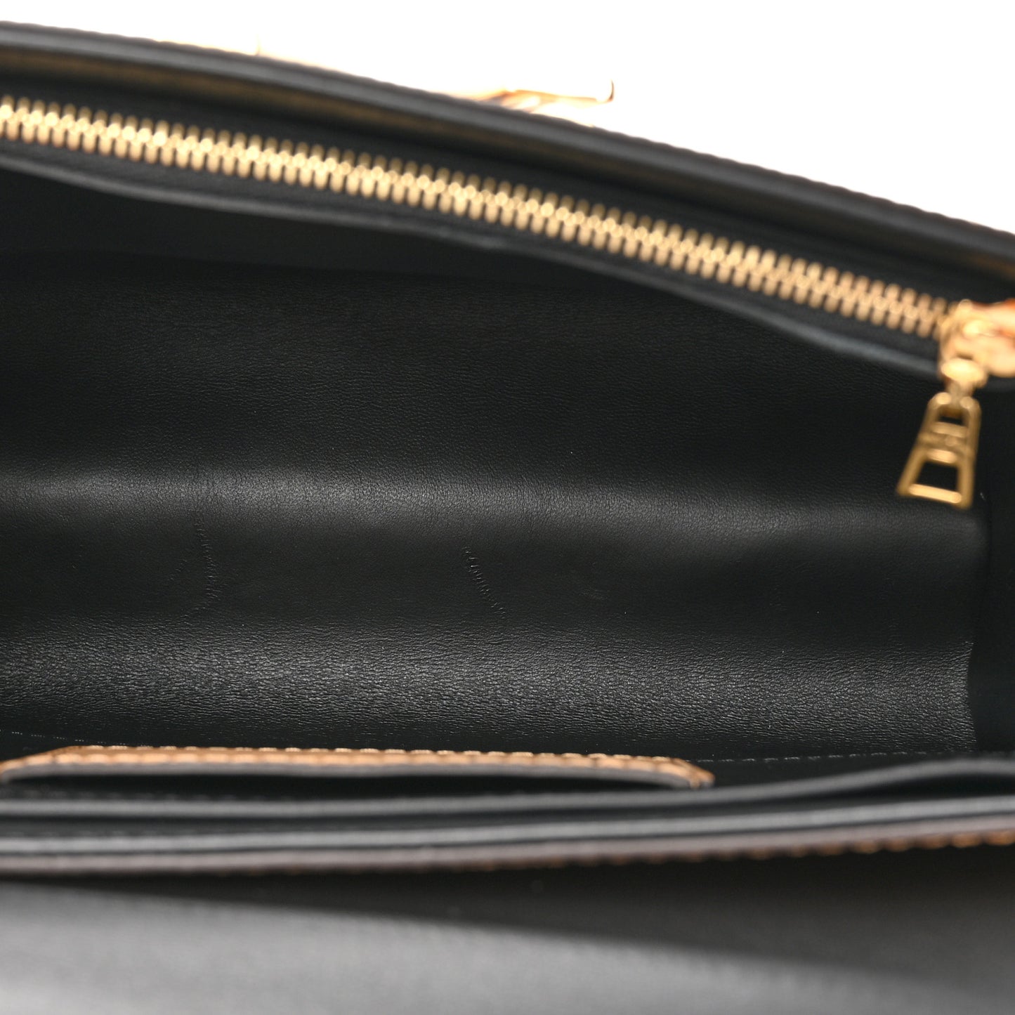 Epi Twist Shoulder Bag MM Camel