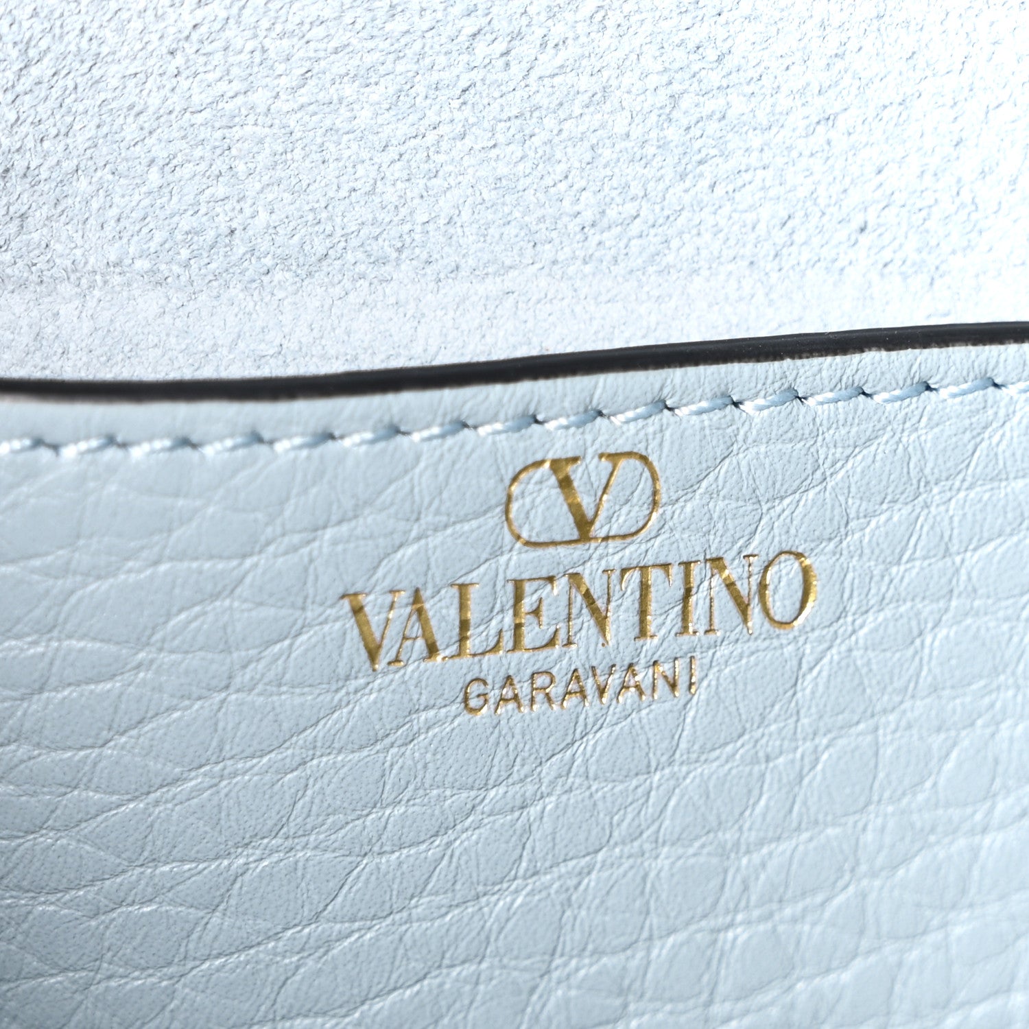 Valentino Garavani Pebbled Calfskin Vlogo Small Top Handle Shoulder Bag Blu Porcellana 6 of 9