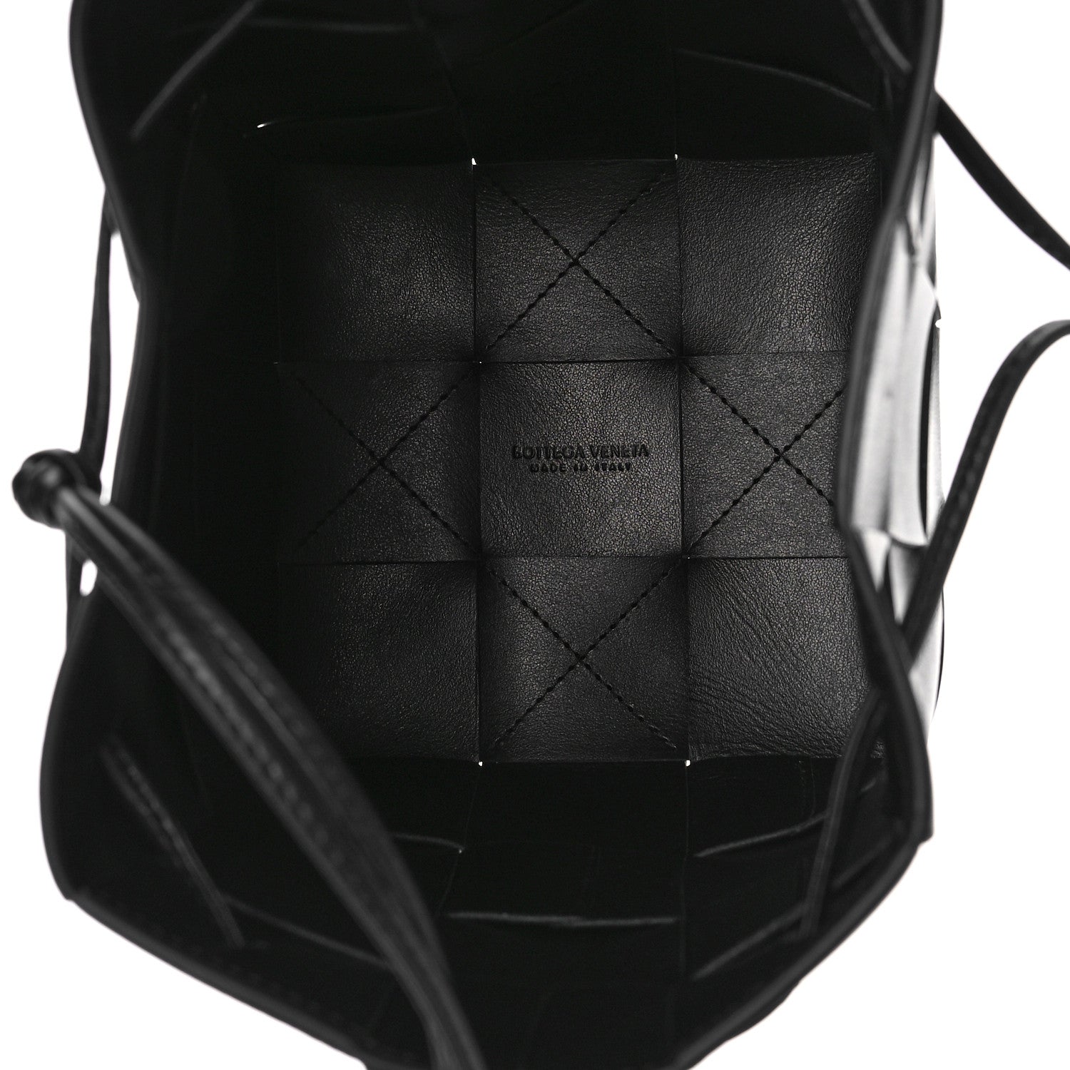 Bottega Veneta Nappa Maxi Intrecciato Cassette Bucket Bag Black 5 of 8