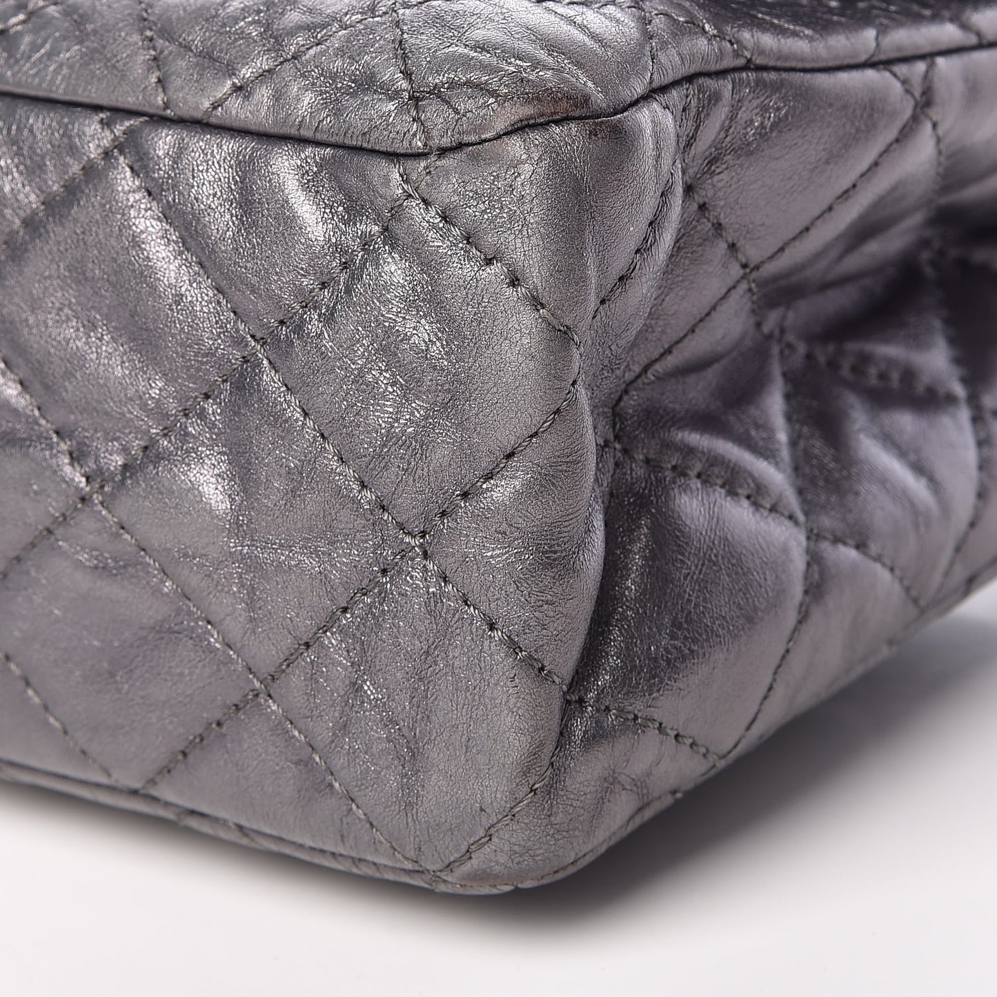 Metallic Aged Calfskin Quilted 2.55 Reissue 227 Flap Dark Silver