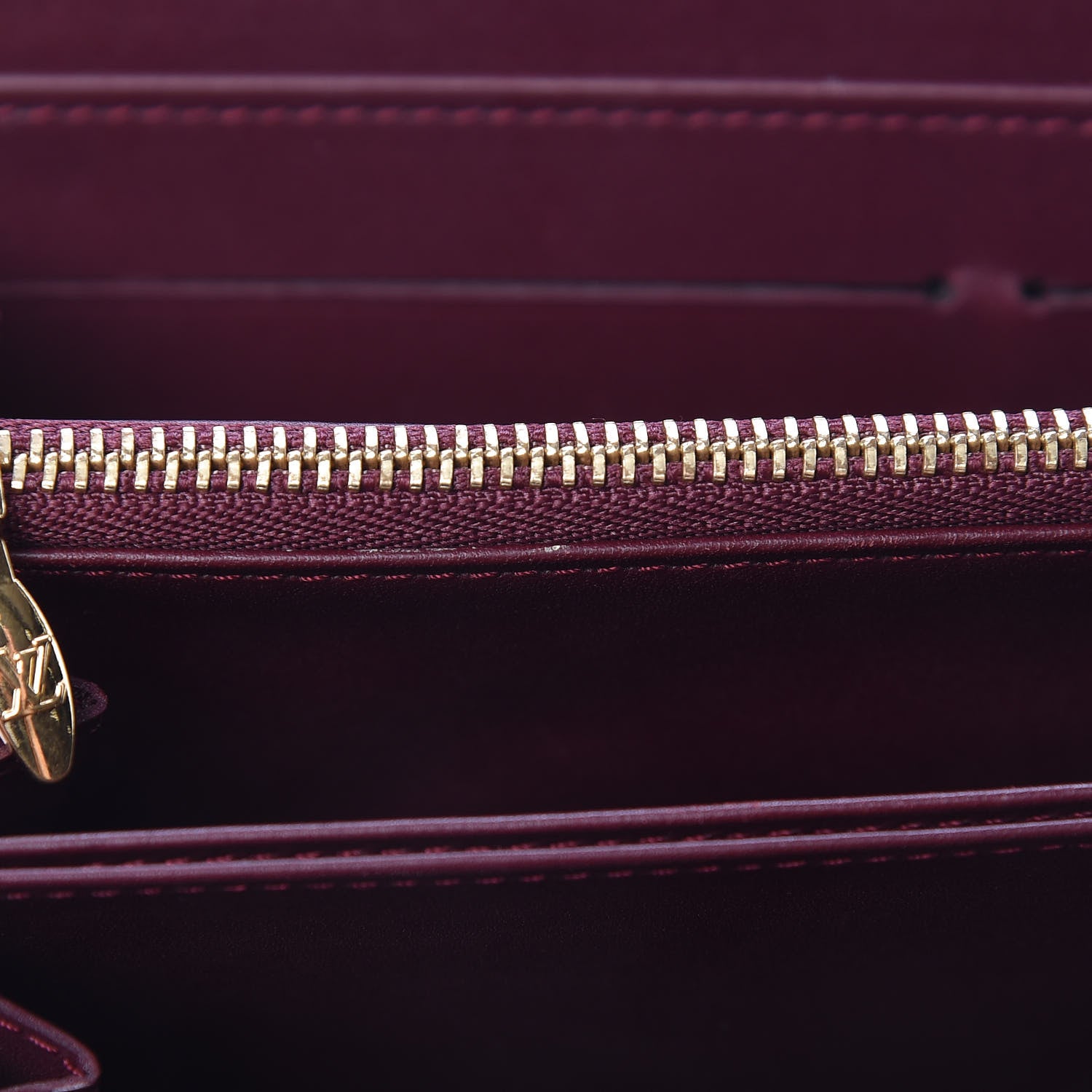 Louis Vuitton Vernis Zippy Wallet Rouge Fauviste 8 of 10