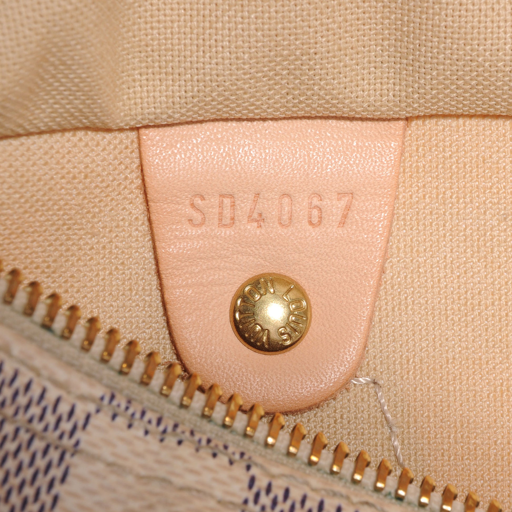 Louis Vuitton Damier Azur Speedy 25 6 of 8