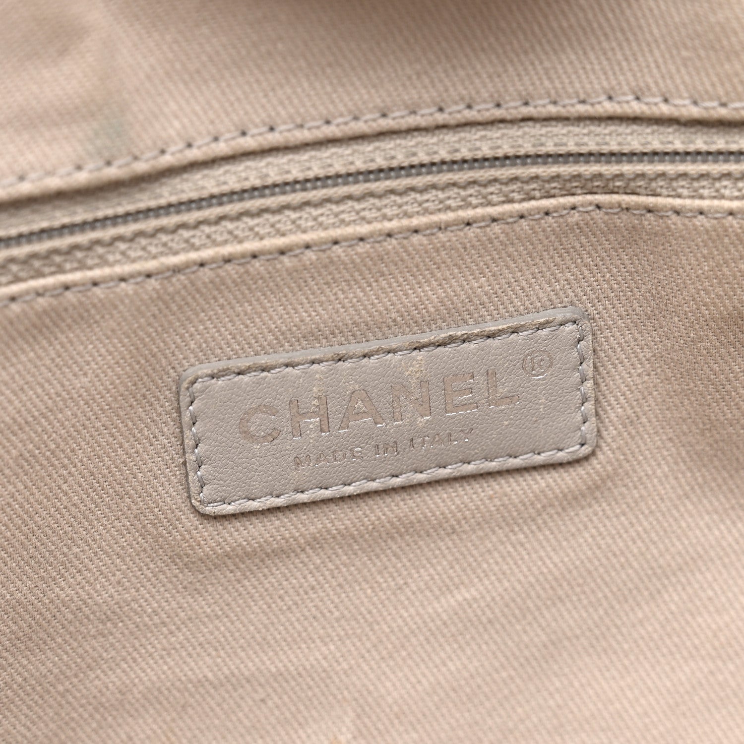Chanel Glazed Calfskin Medium Deauville Tote Black 6 of 12