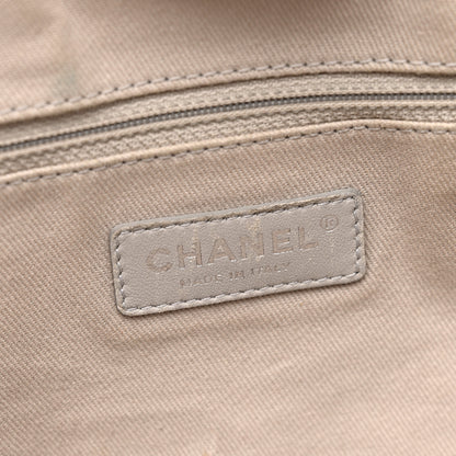 Chanel Glazed Calfskin Medium Deauville Tote Black 6 of 12