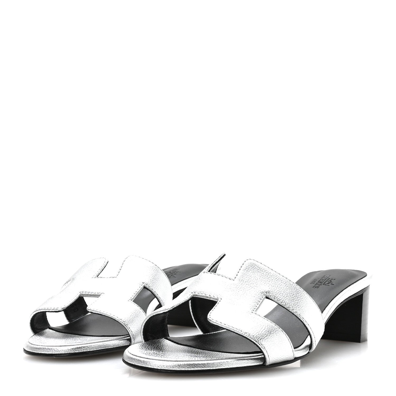 Hermes Metallic Goatskin Oasis Sandals 36.5 Gris Argente 4 of 8