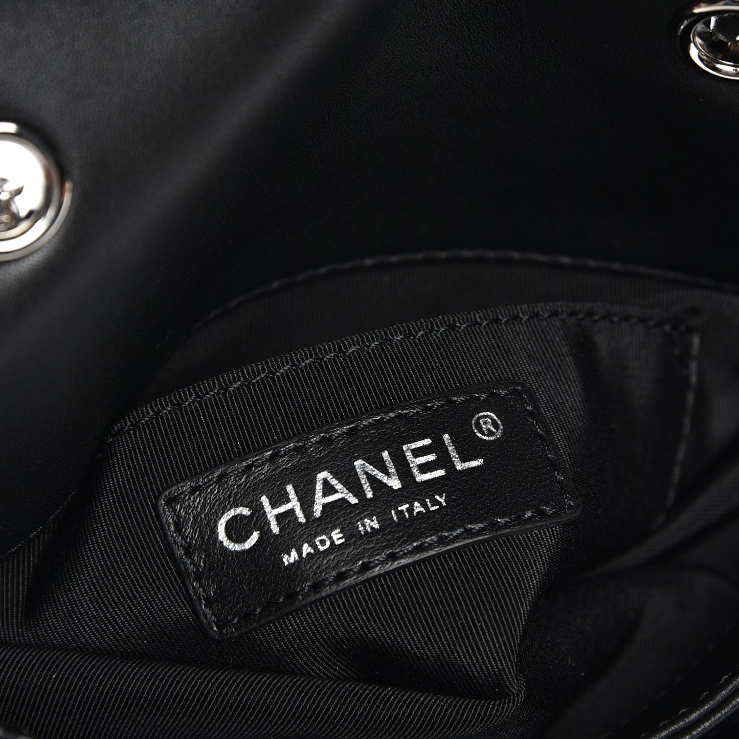 Calfskin Mini Tramezzo Flap Black
