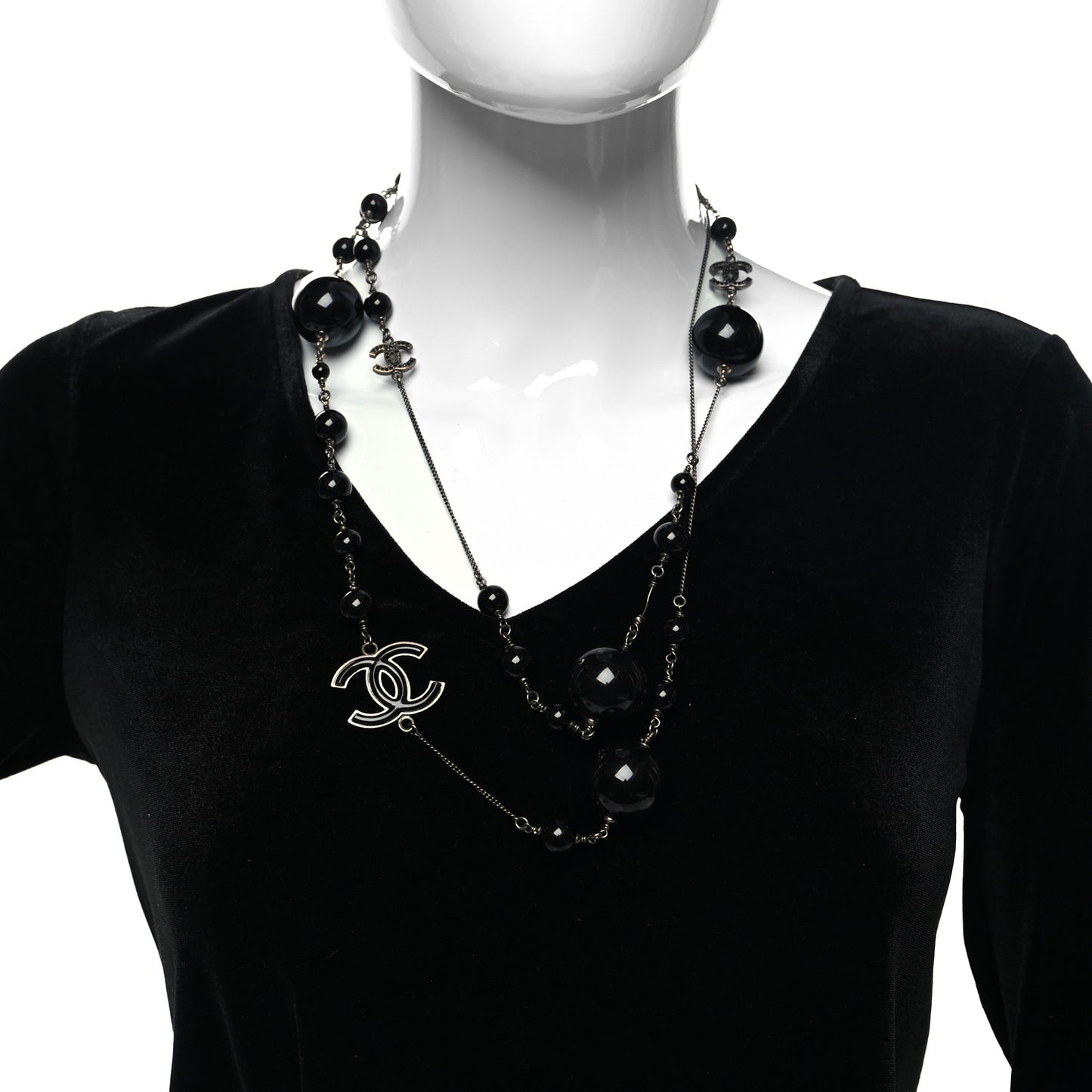Ruthenium Bead Crystal Necklace Black