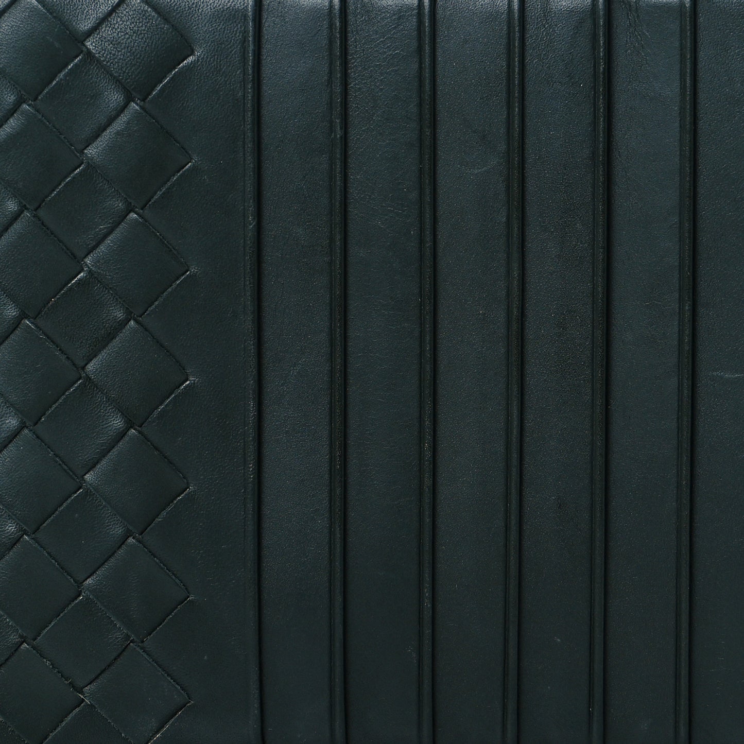 Nappa Intrecciato Zip Card Holder Bottle Green