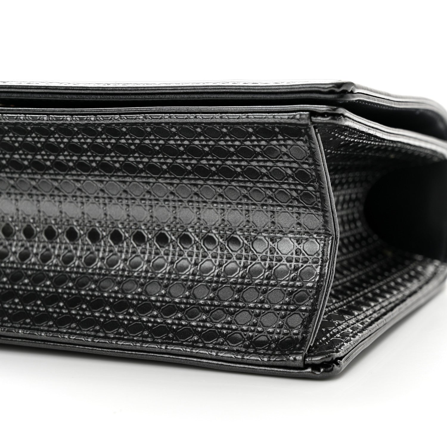 Christian Dior Metallic Patent Micro-Cannage Medium Diorama Flap Bag Onyx Black 9 of 13
