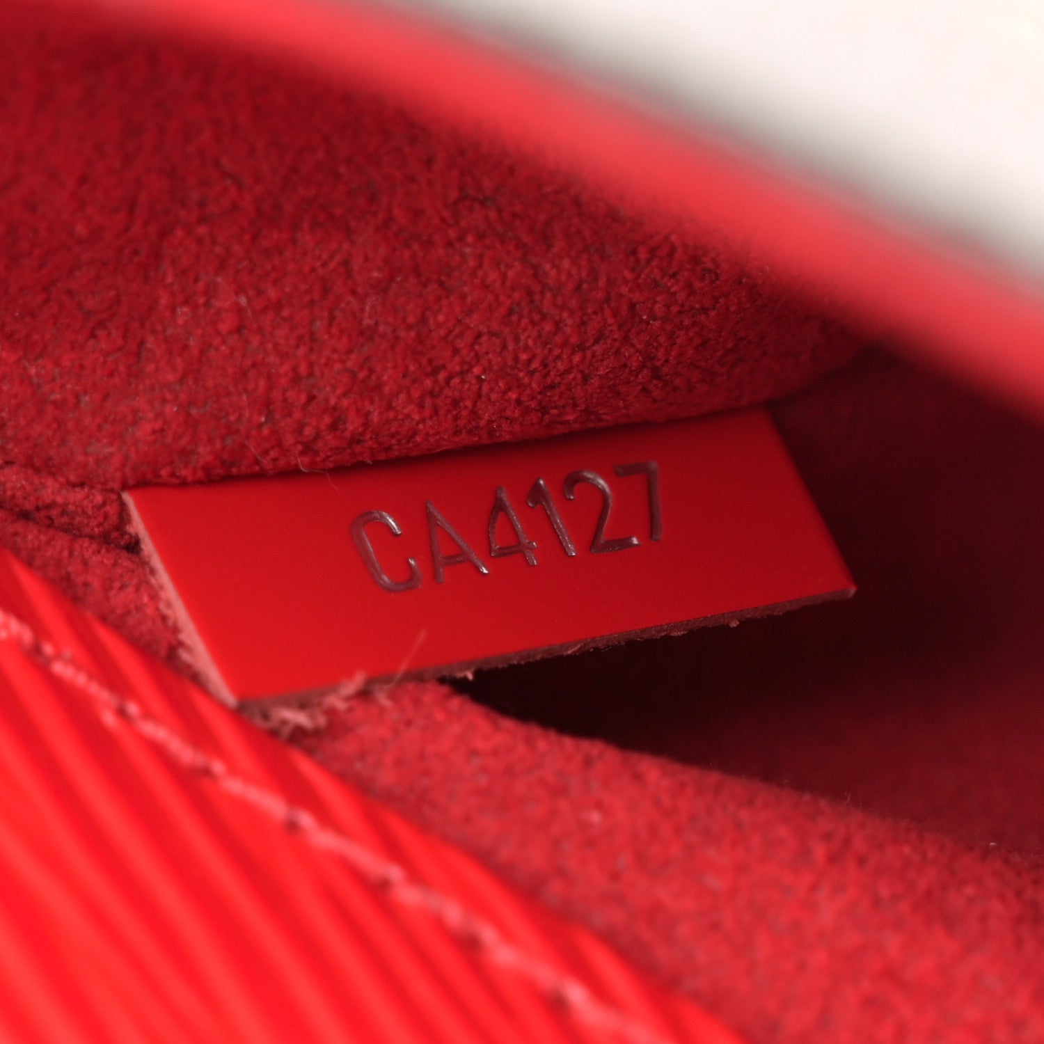 Louis Vuitton Monogram Epi Saint Michel Coquelicot 7 of 13