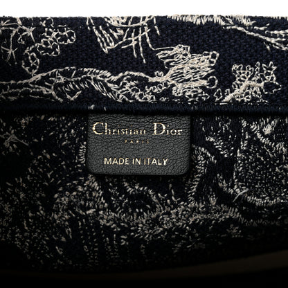 Christian Dior Canvas Embroidered Medium Dioriviera Toile De Jouy Reverse Book Tote Blue 5 of 9