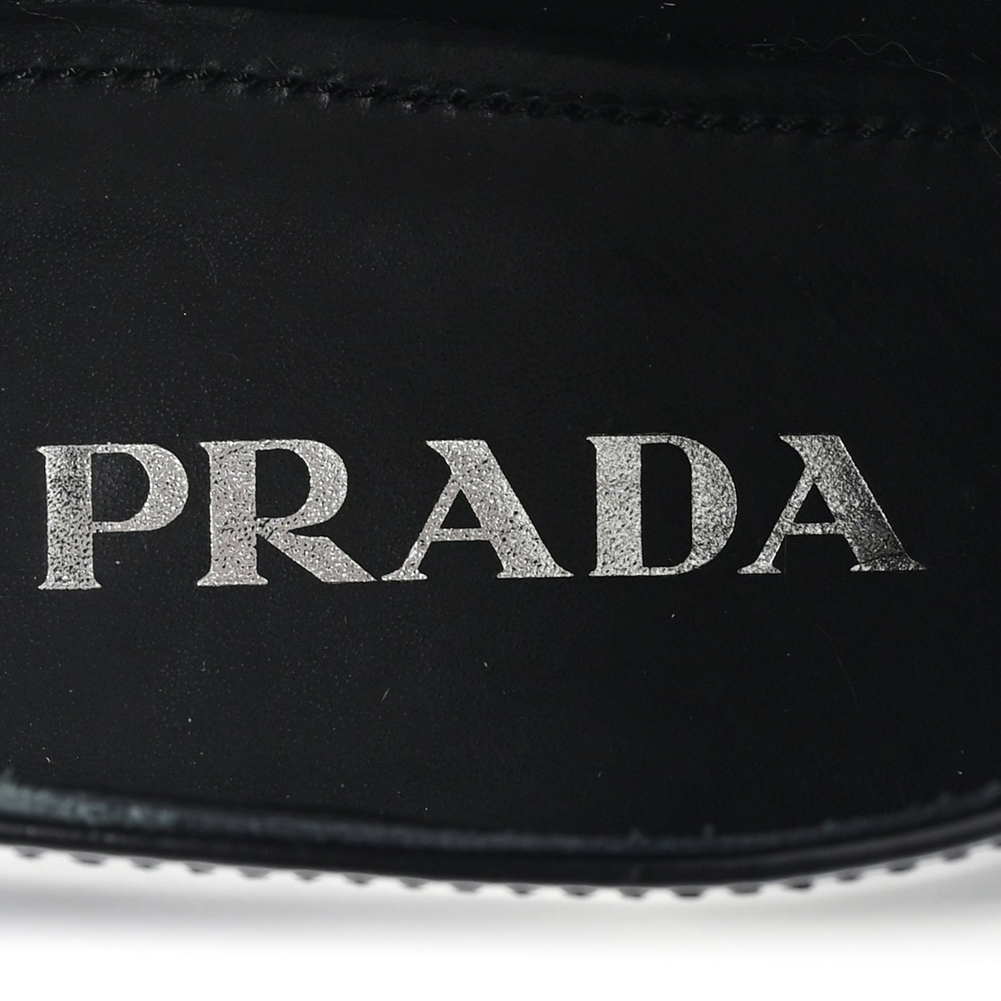 Spazzolato Metal Triangle Logo 50mm Loafers 39 Black