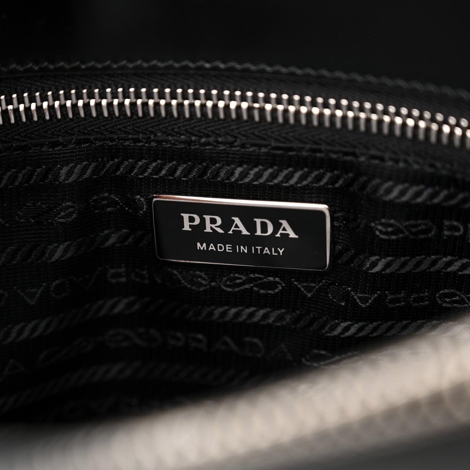 Prada Spazzolato Medium Re-Edition 1995 Double Handle Handbag Black 6 of 11
