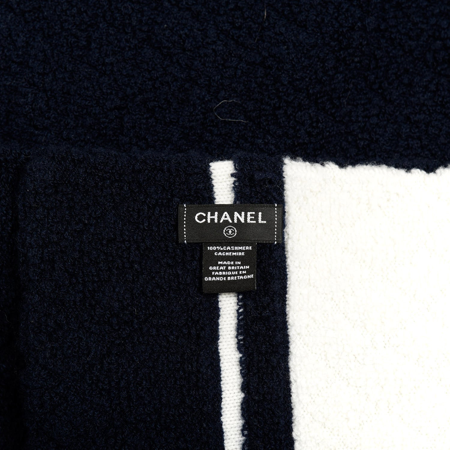 Chanel Cashmere CC Quilted Scarf Navy White 4 of 4